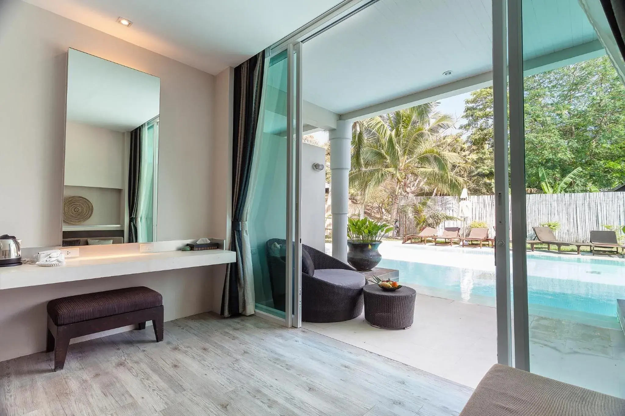 Deluxe Double or Twin Room with Pool Access in Sarikantang Resort & Spa, Koh Phangan Deluxe Double or Twin Room with Pool Access in Sarikantang Resort & Spa, Koh Phangan