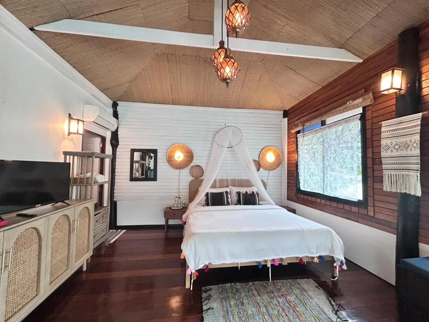 Bed in Cookies Salad Resort