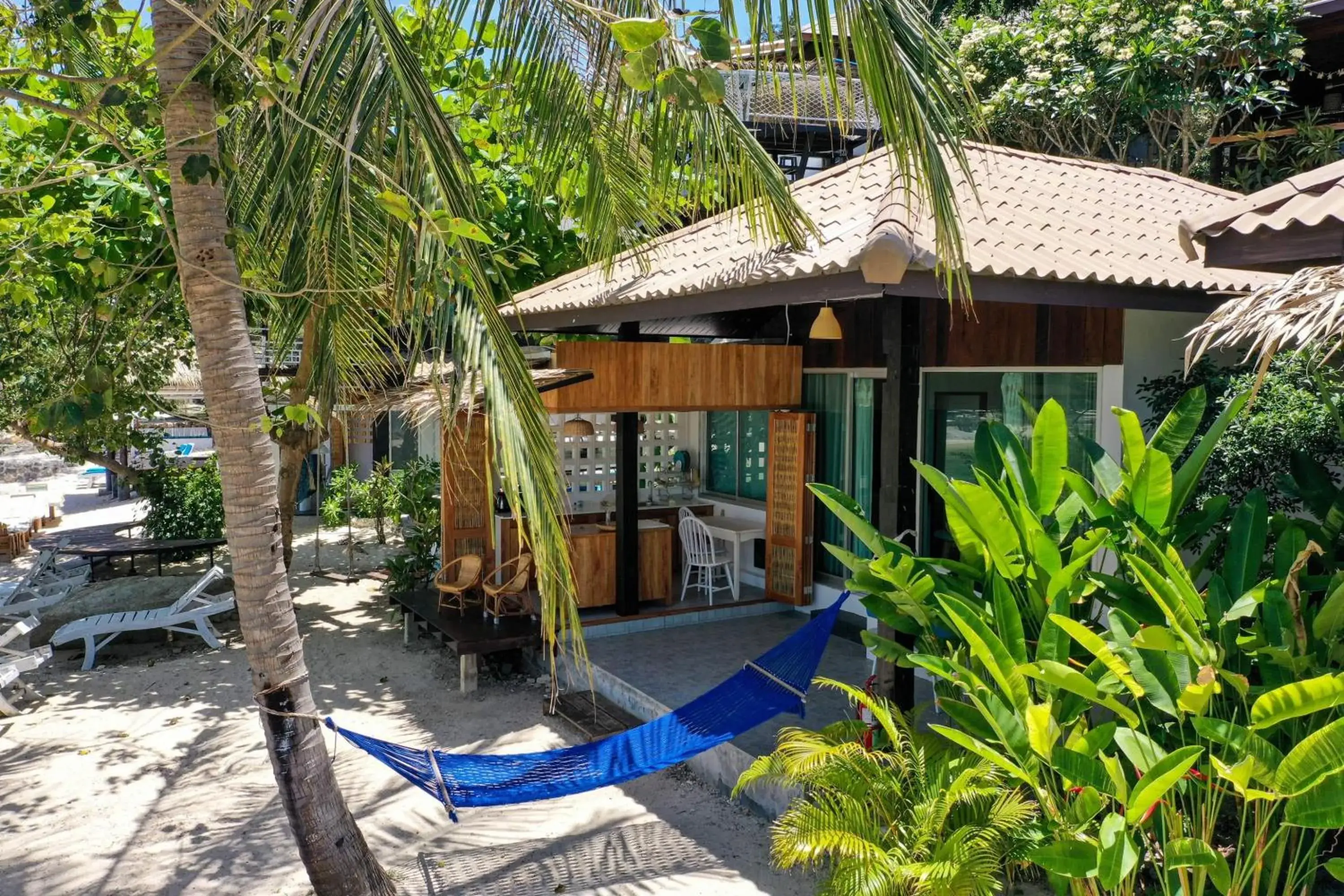 Cottage with Beach View in Cookies Salad Resort Cottage with Beach View in Cookies Salad Resort