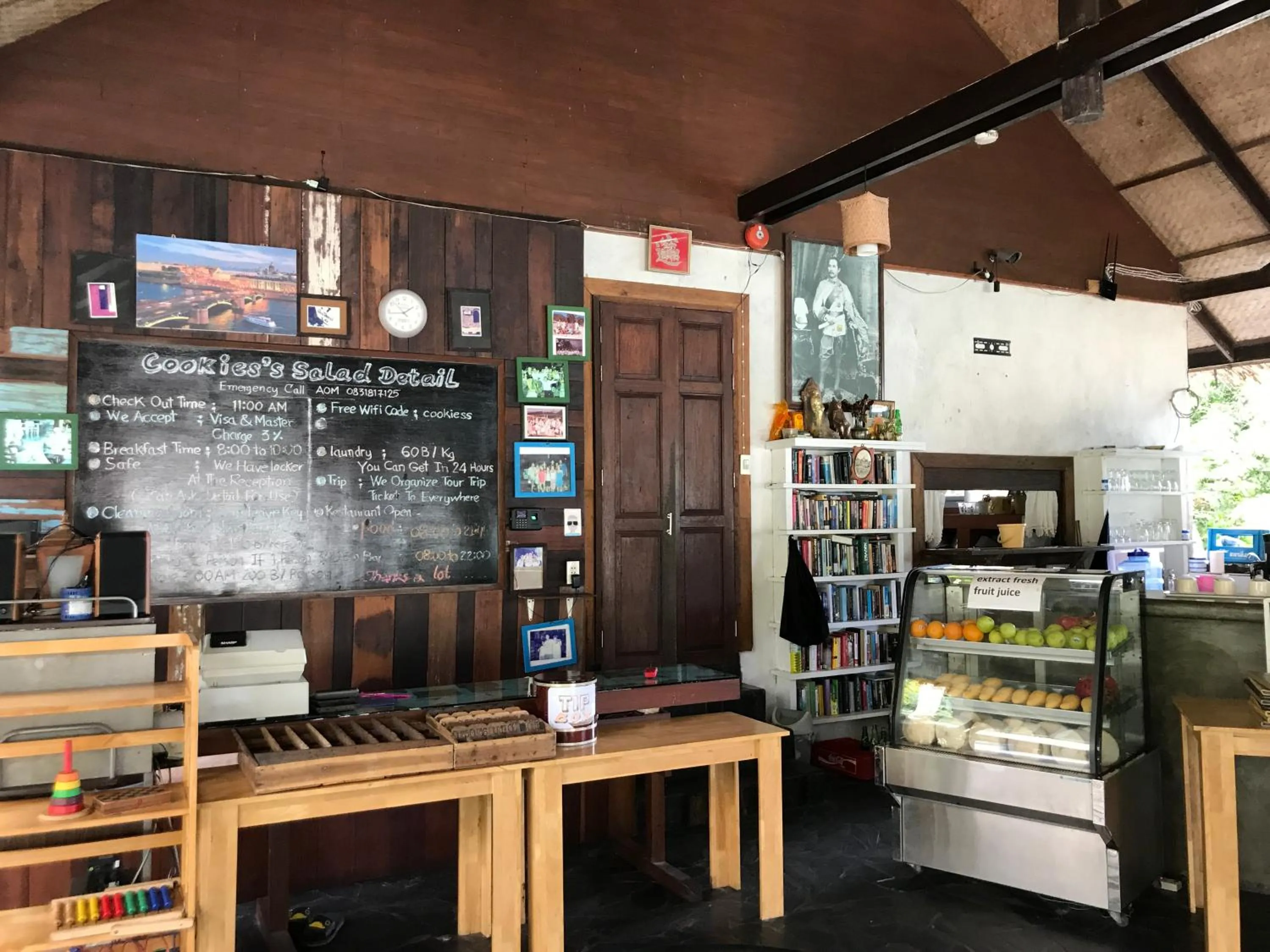 Library in Cookies Salad Resort