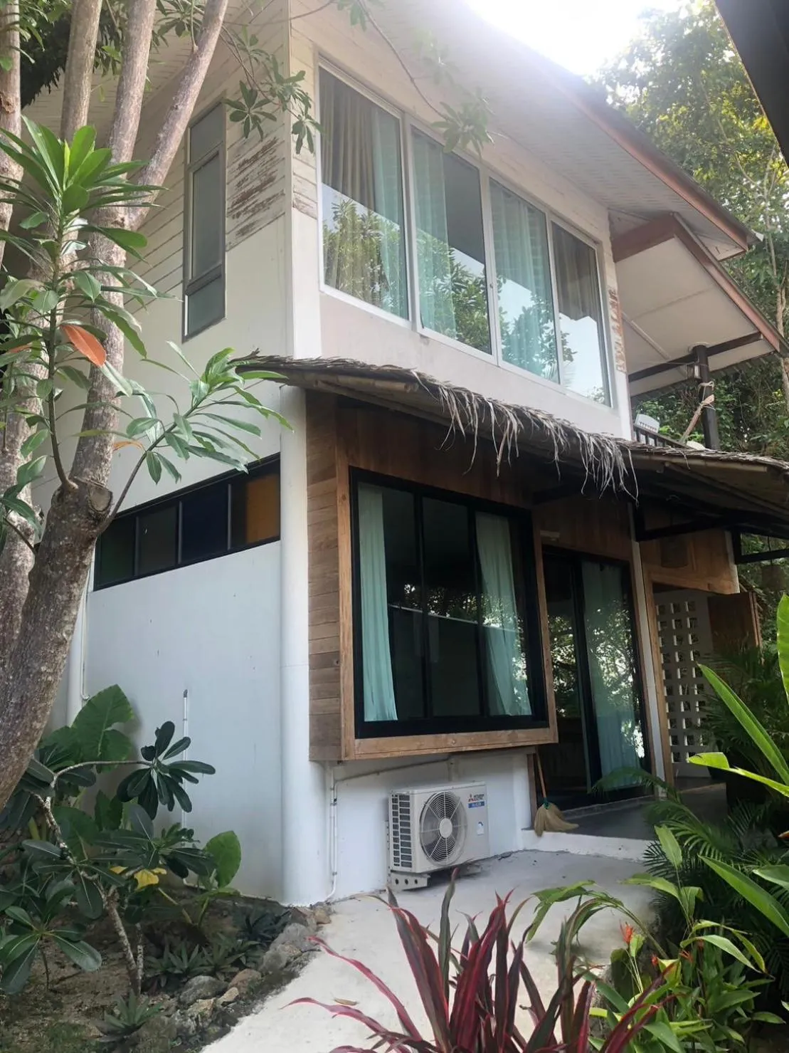 Cookies Salad Resort