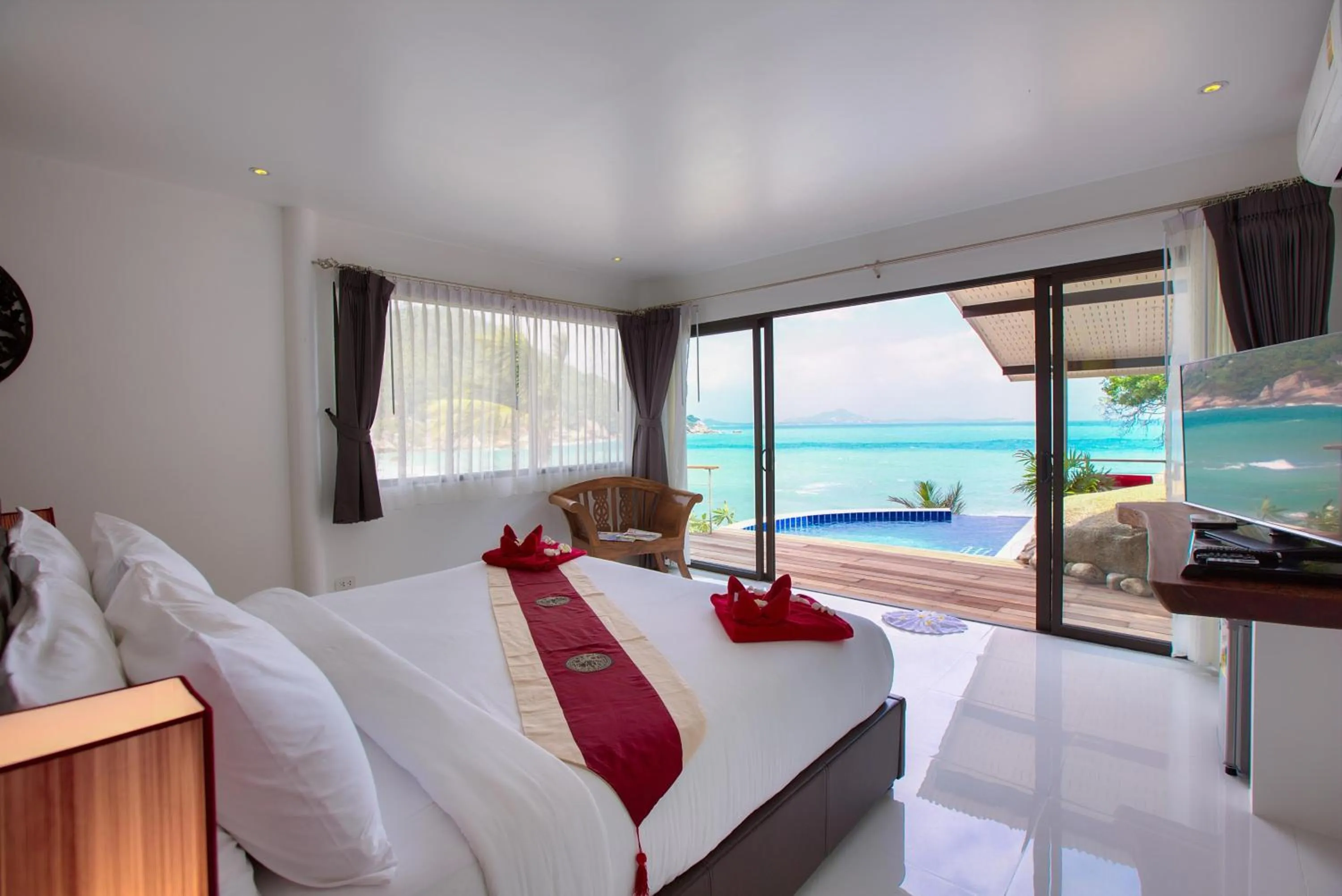 Bedroom in Crystal Bay Yacht Club Beach Resort