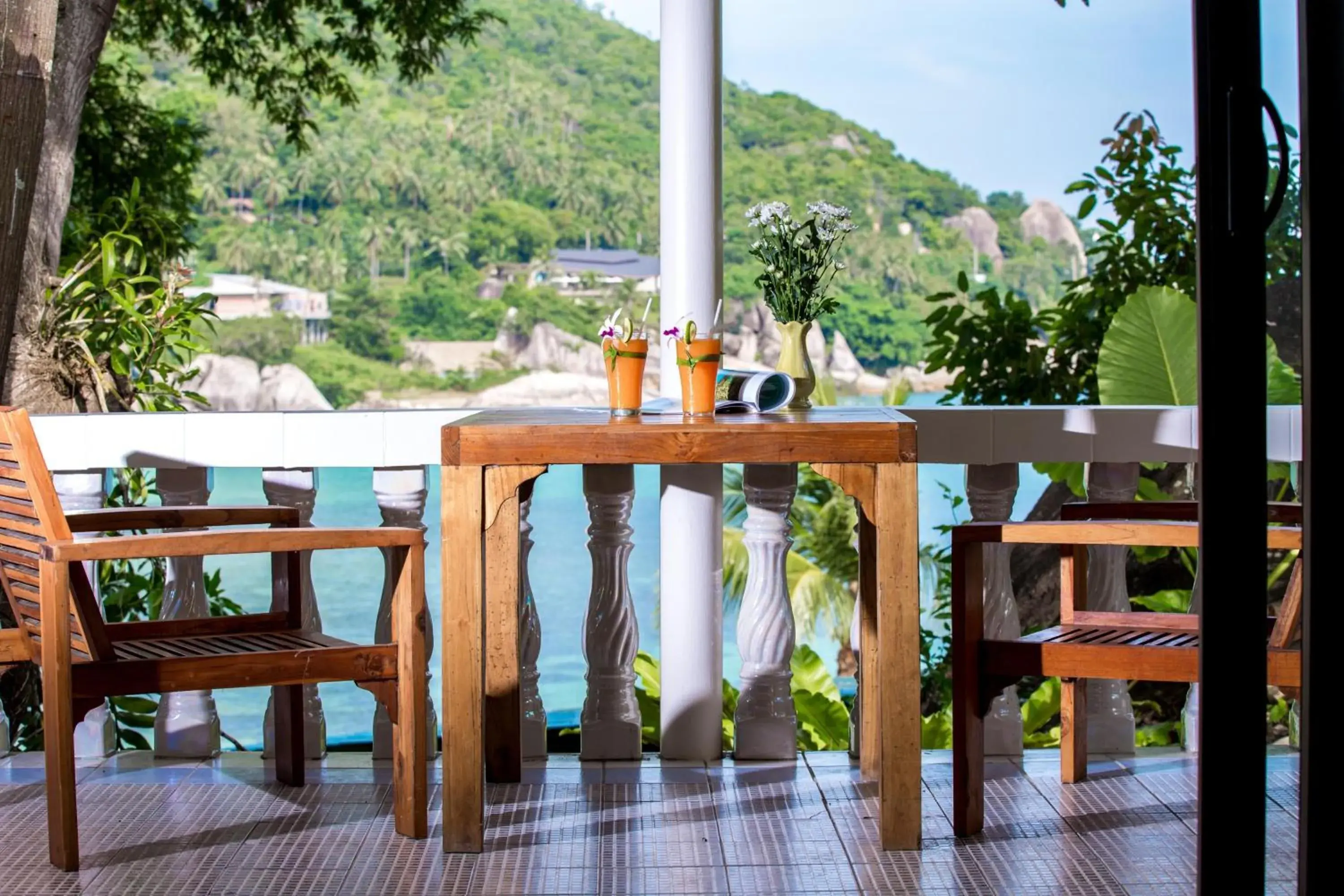 Sea View Hillside Villa in Crystal Bay Yacht Club Beach Resort Sea View Hillside Villa in Crystal Bay Yacht Club Beach Resort