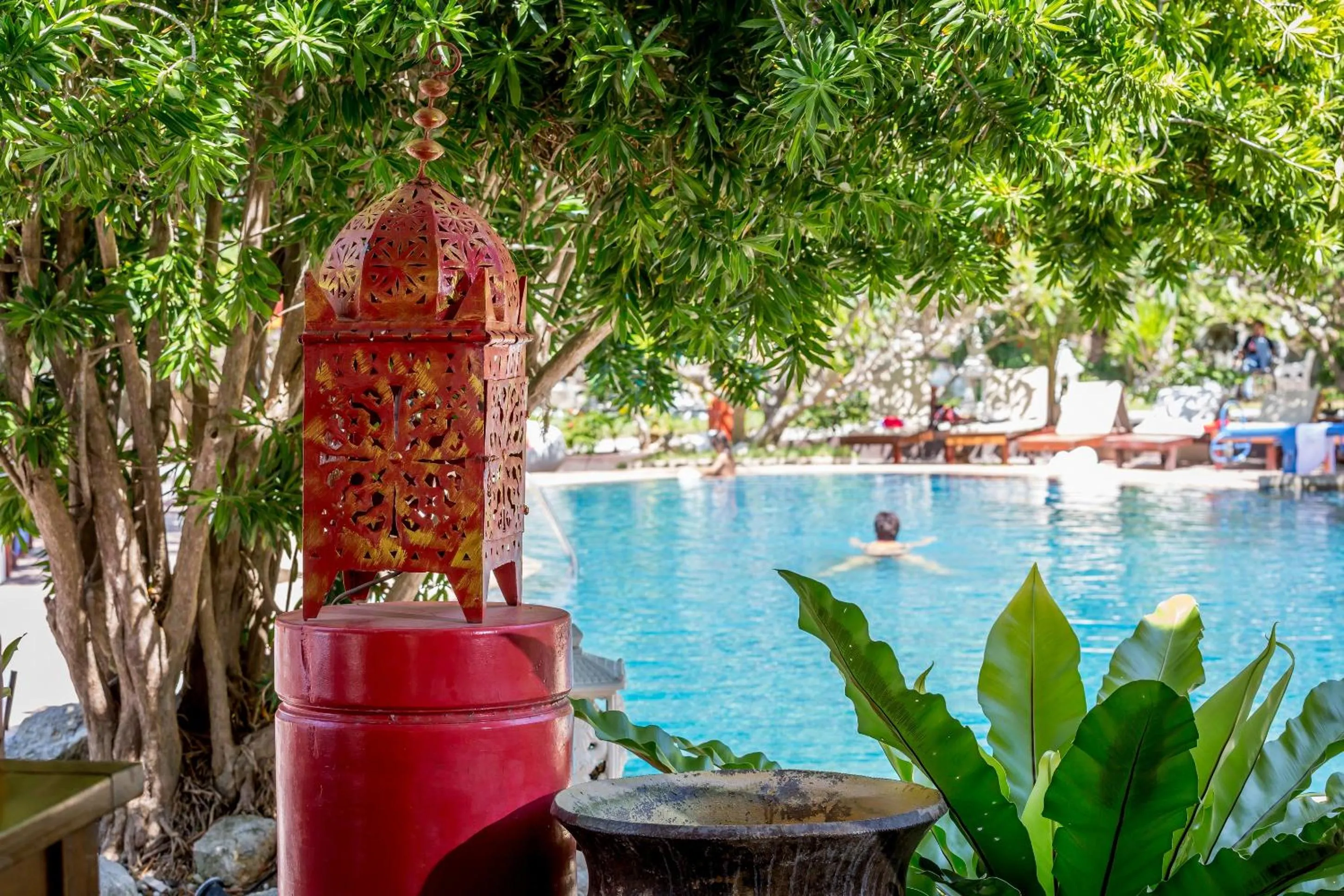 Decorative detail in Crystal Bay Yacht Club Beach Resort