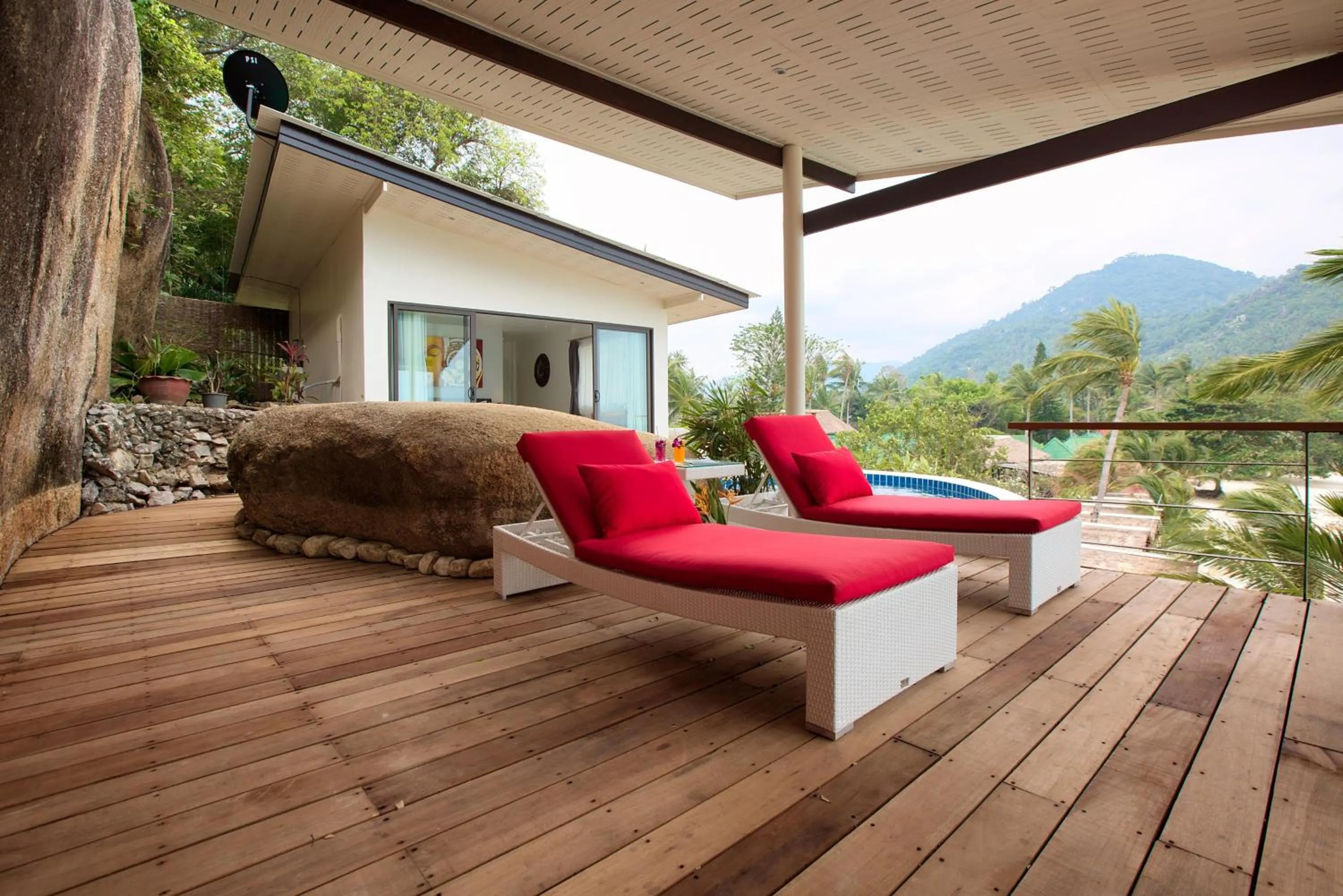 Balcony/Terrace in Crystal Bay Yacht Club Beach Resort