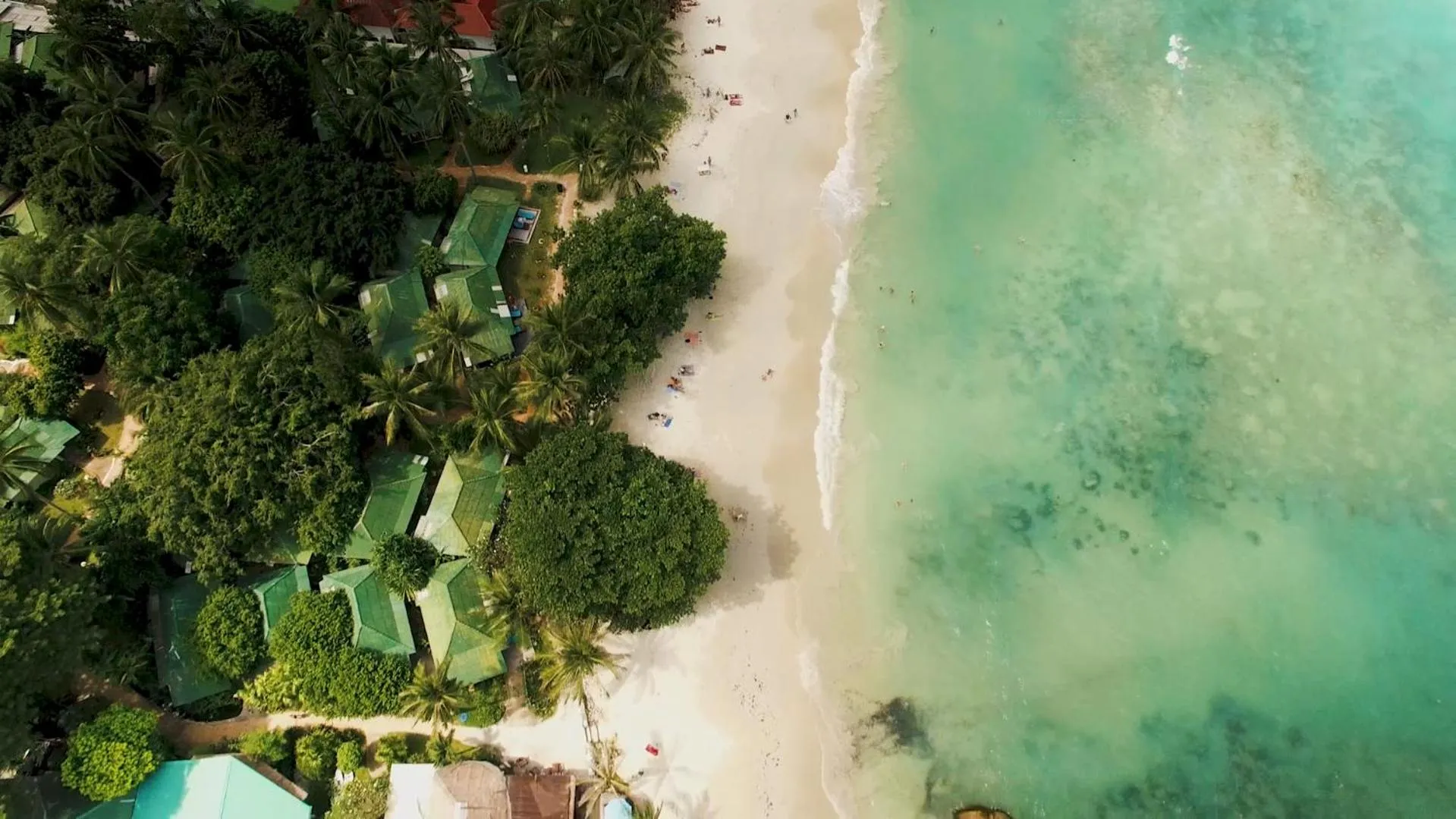 Bird's eye view in Crystal Bay Yacht Club Beach Resort