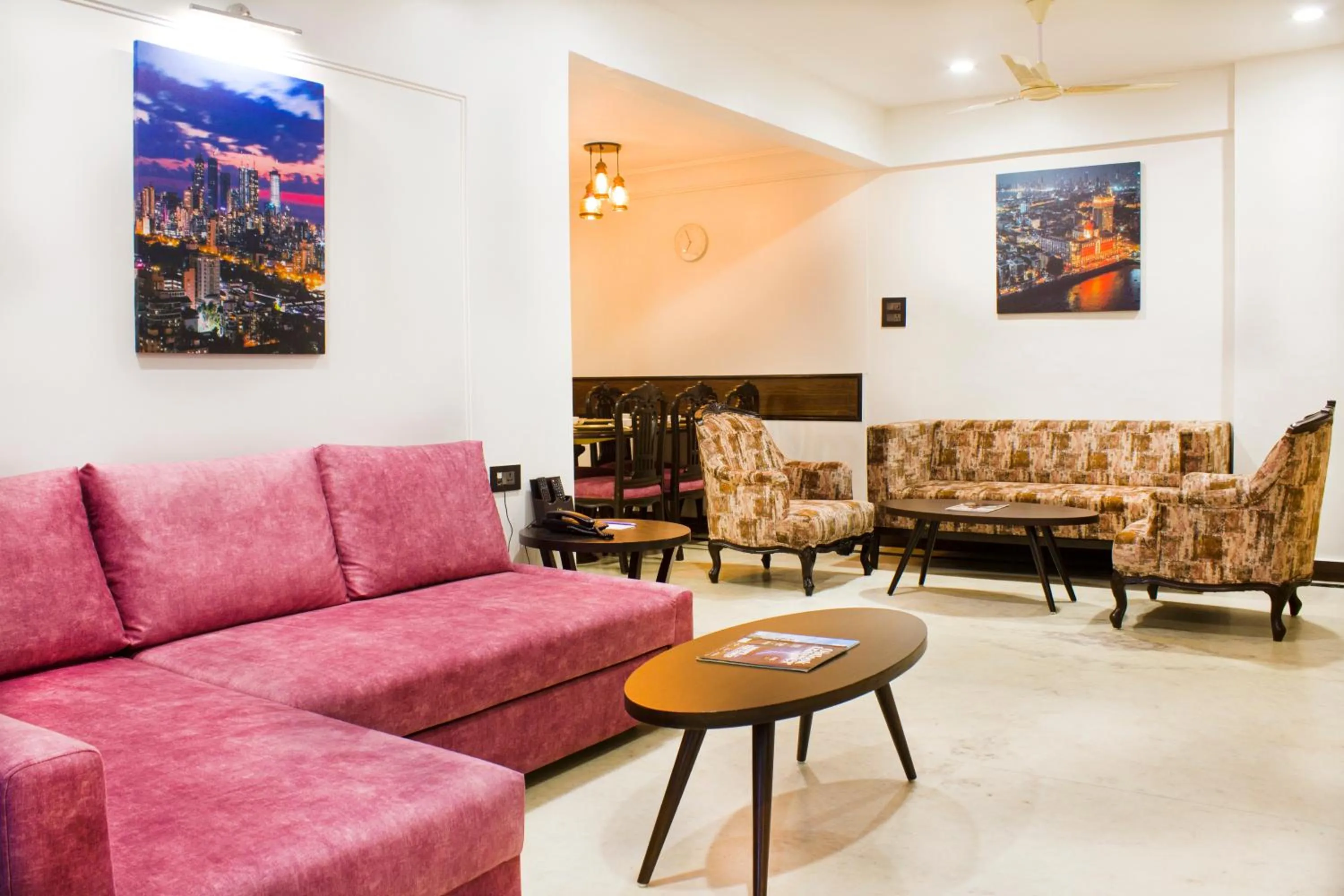 Seating area in Regenta Place The Emerald