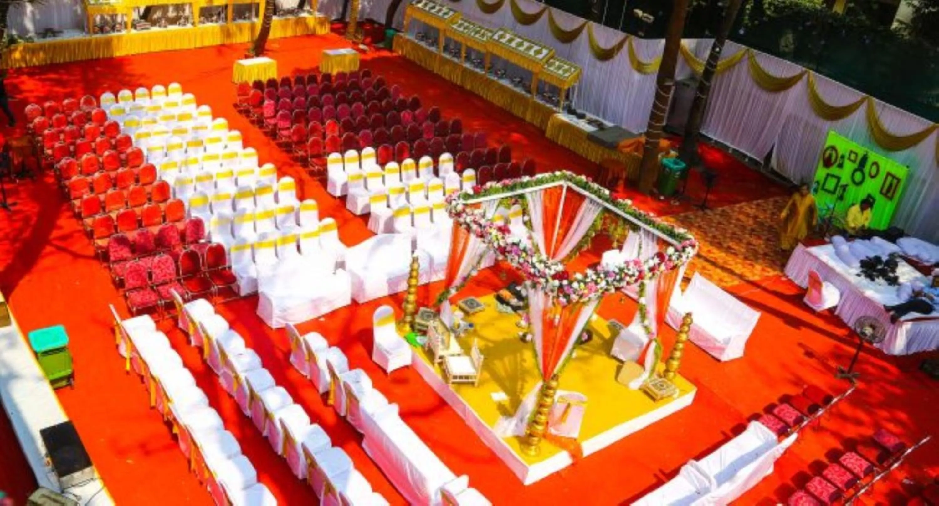 Banquet/Function facilities in Regenta Place The Emerald