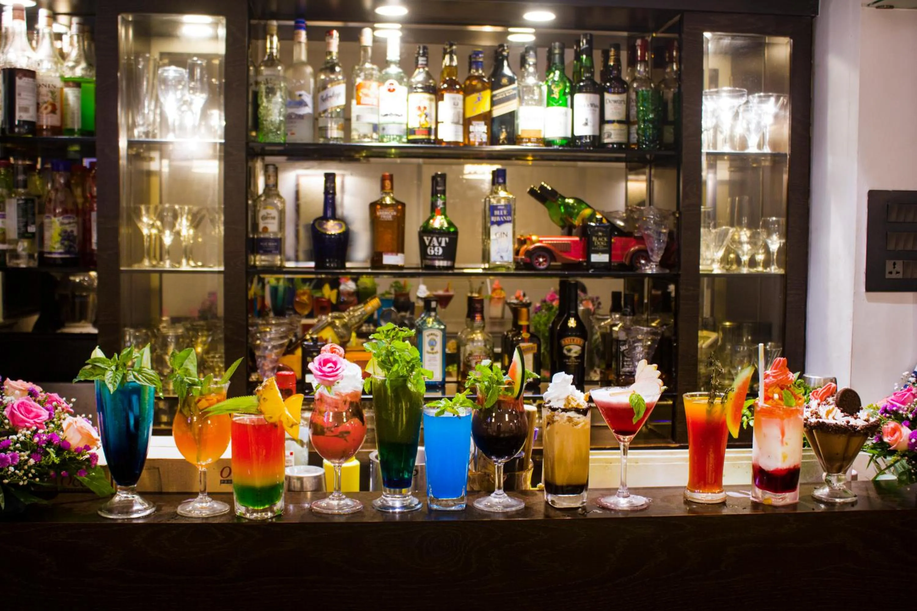 Lounge or bar in Regenta Place The Emerald