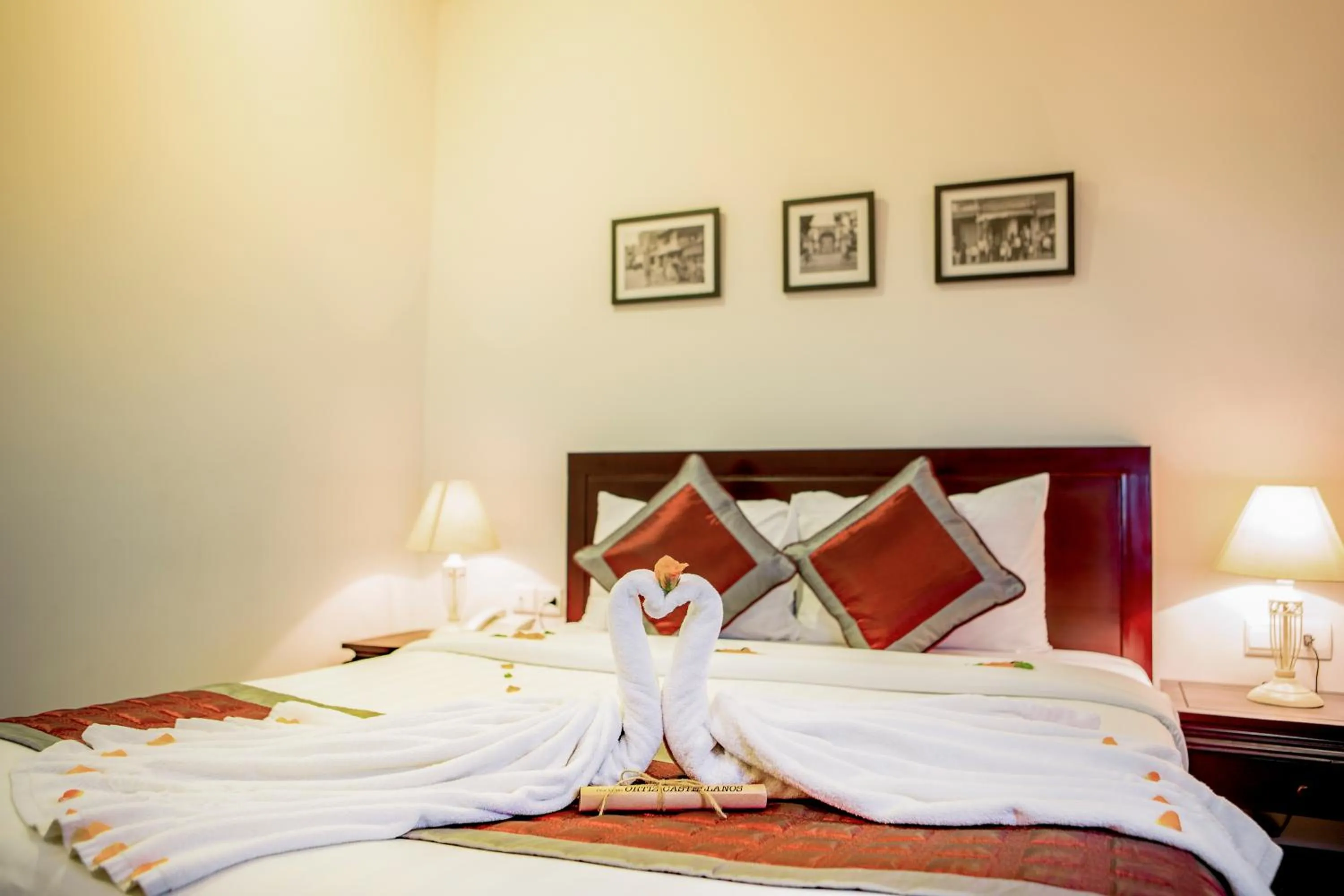 Bed in La Dolce Vita Hotel