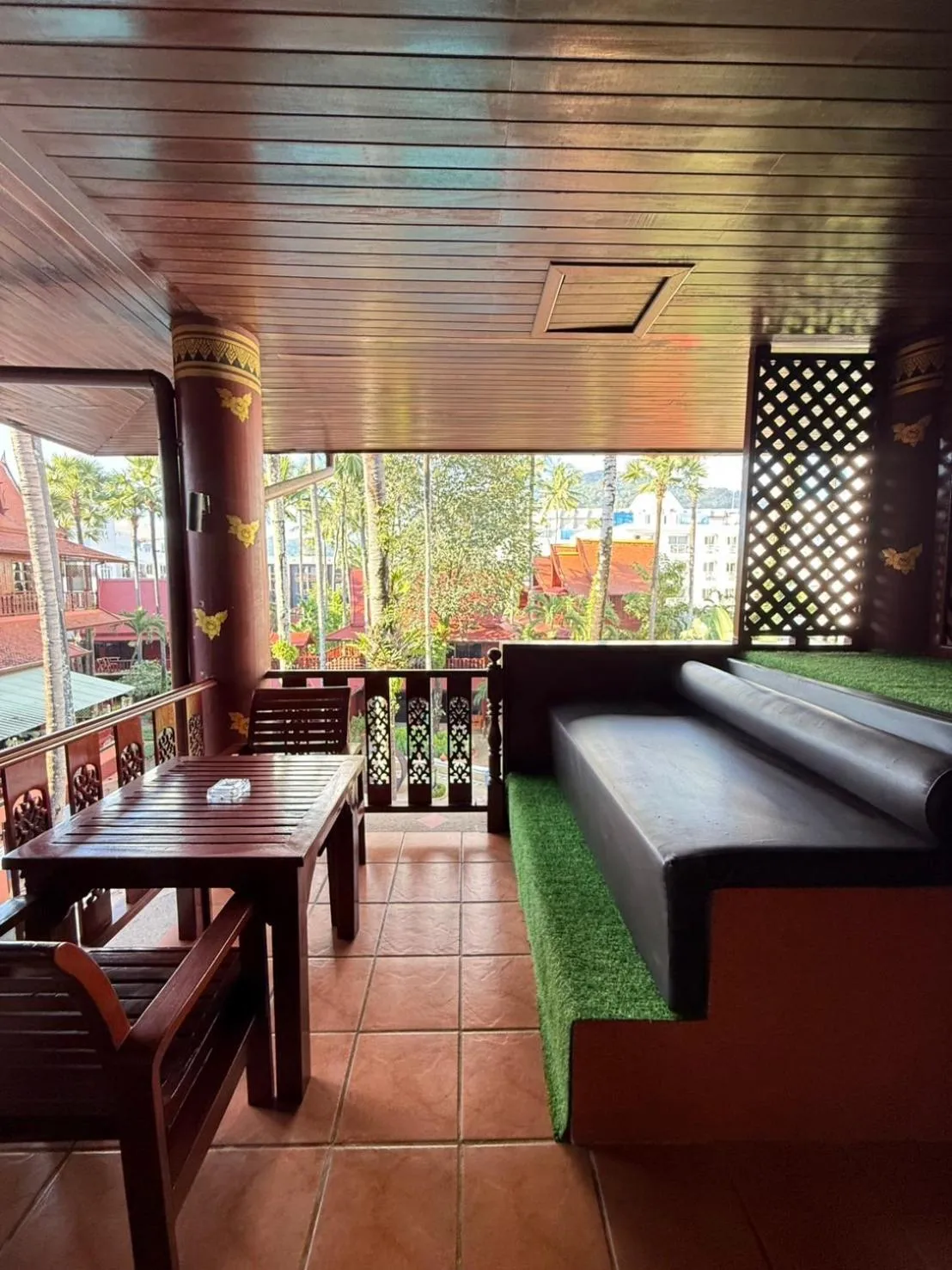 Balcony/Terrace in Royal Phawadee Village Patong - 2 Minutes walk to the beach