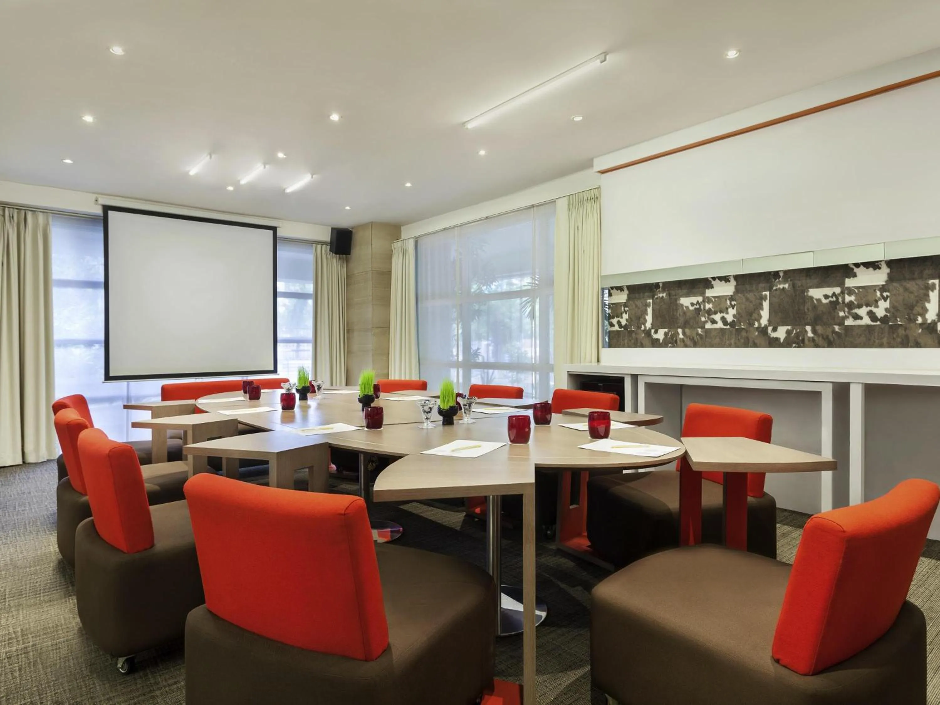Meeting/conference room in Novotel Semarang