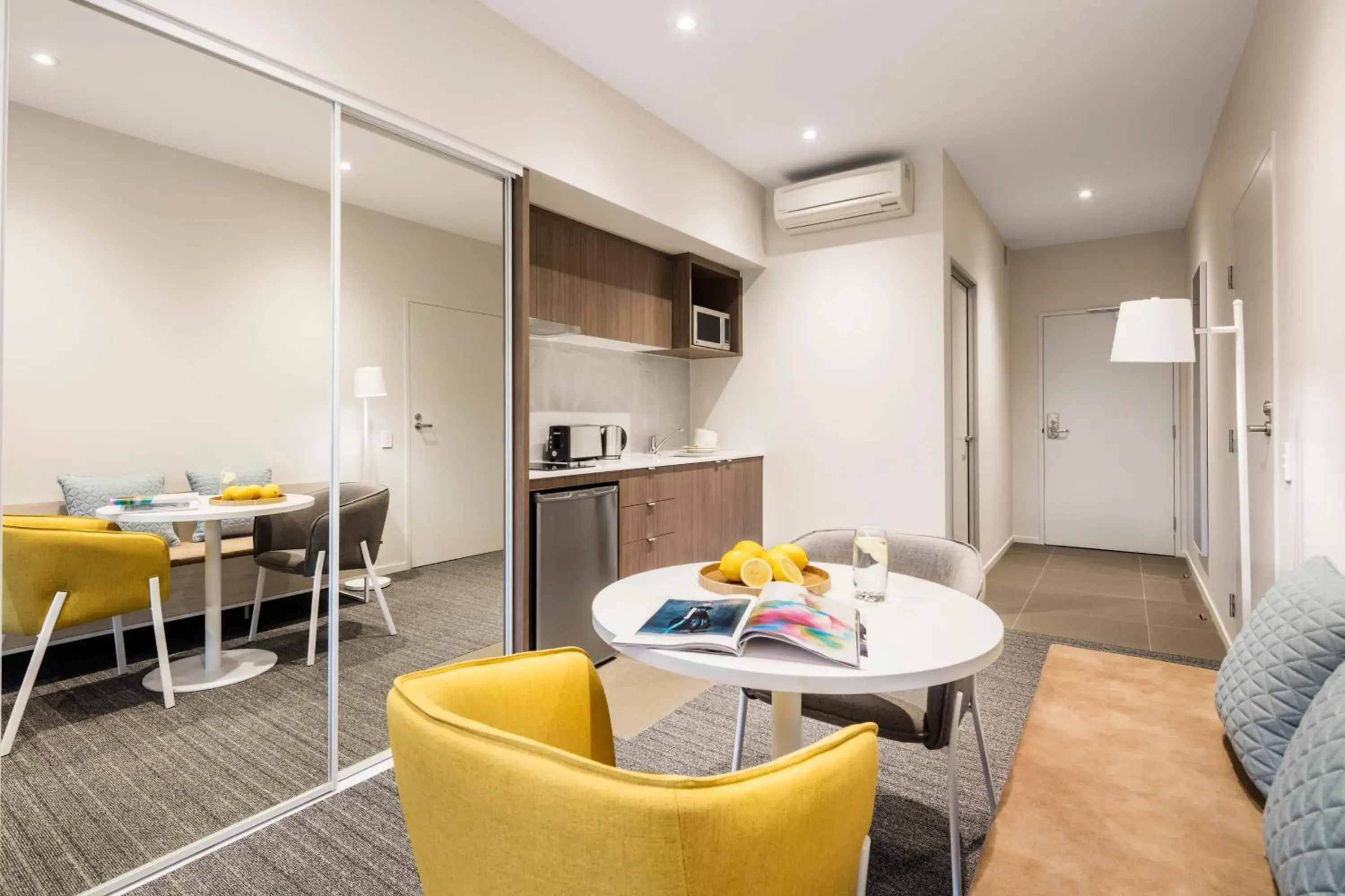 Studio Apartment in Quest Eight Mile Plains Studio Apartment in Quest Eight Mile Plains