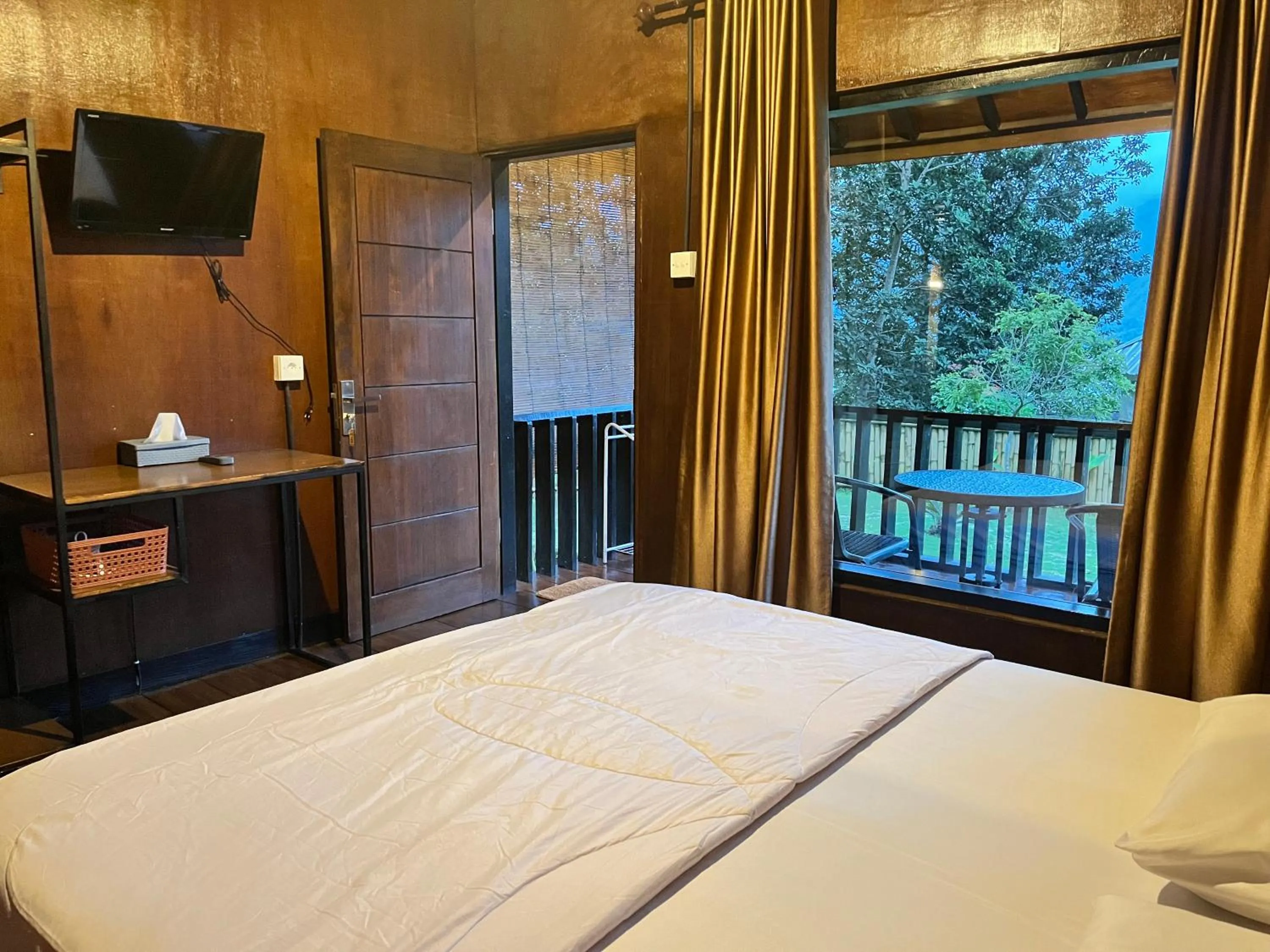 Bed in Sembalun Kita Cottage