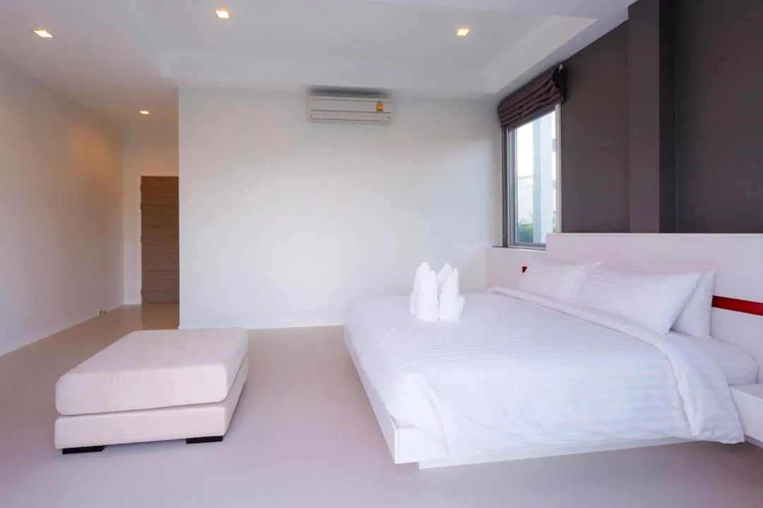 Bed in Hideaway Pool Villa S126
