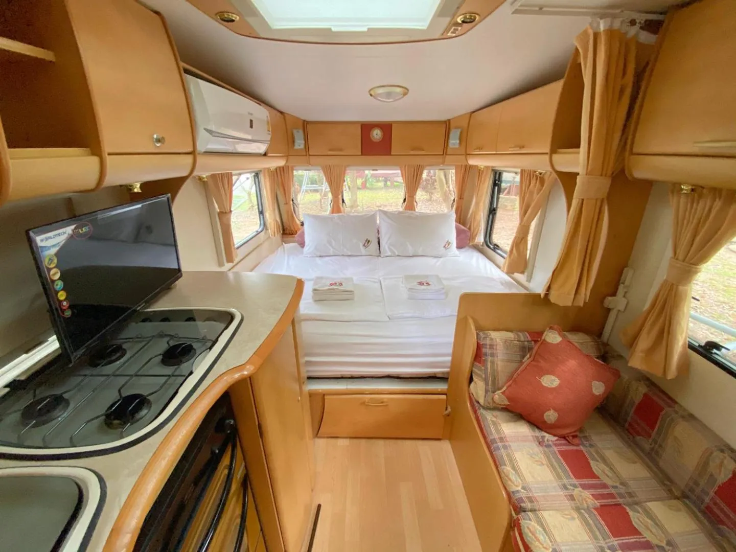 Bed in Nung Ni Bang Khon Thi Resort