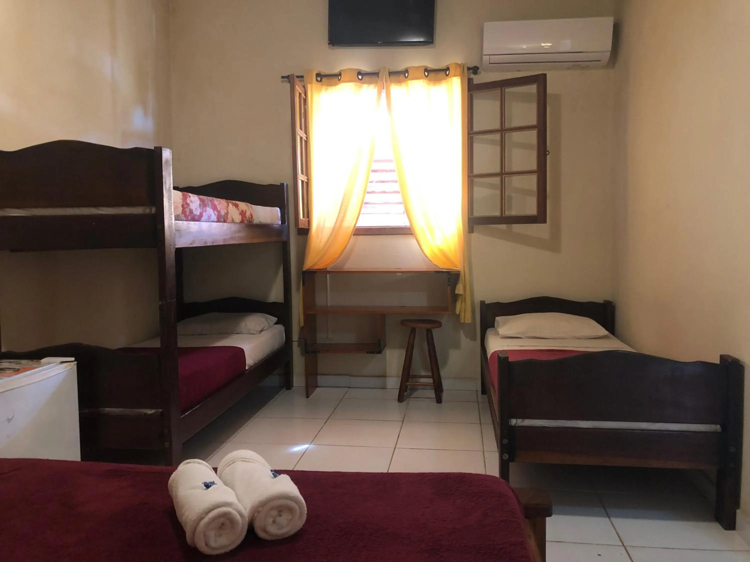 Bedroom, Bed in Geko Pousada Paraty
