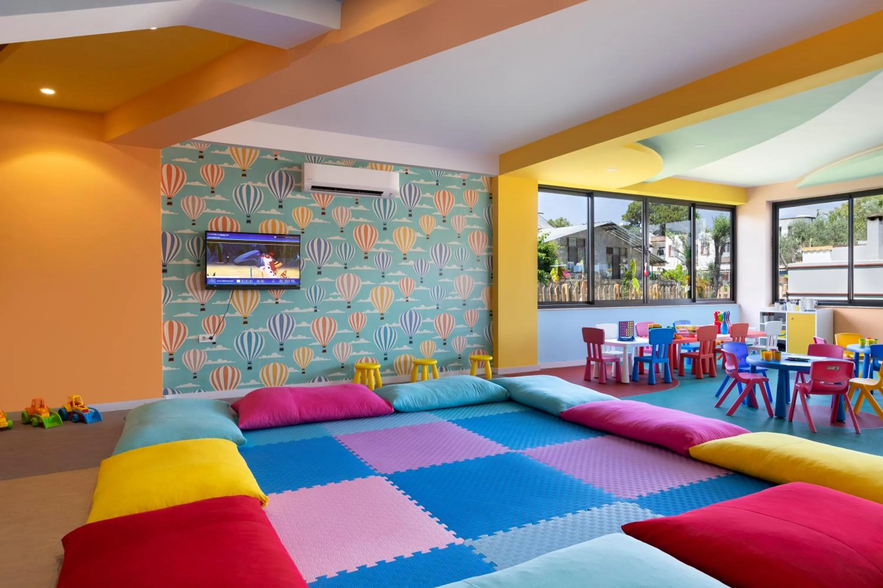 Kids's club, Bed in Dosinia Luxury Resort-Ultra All Inclusive
