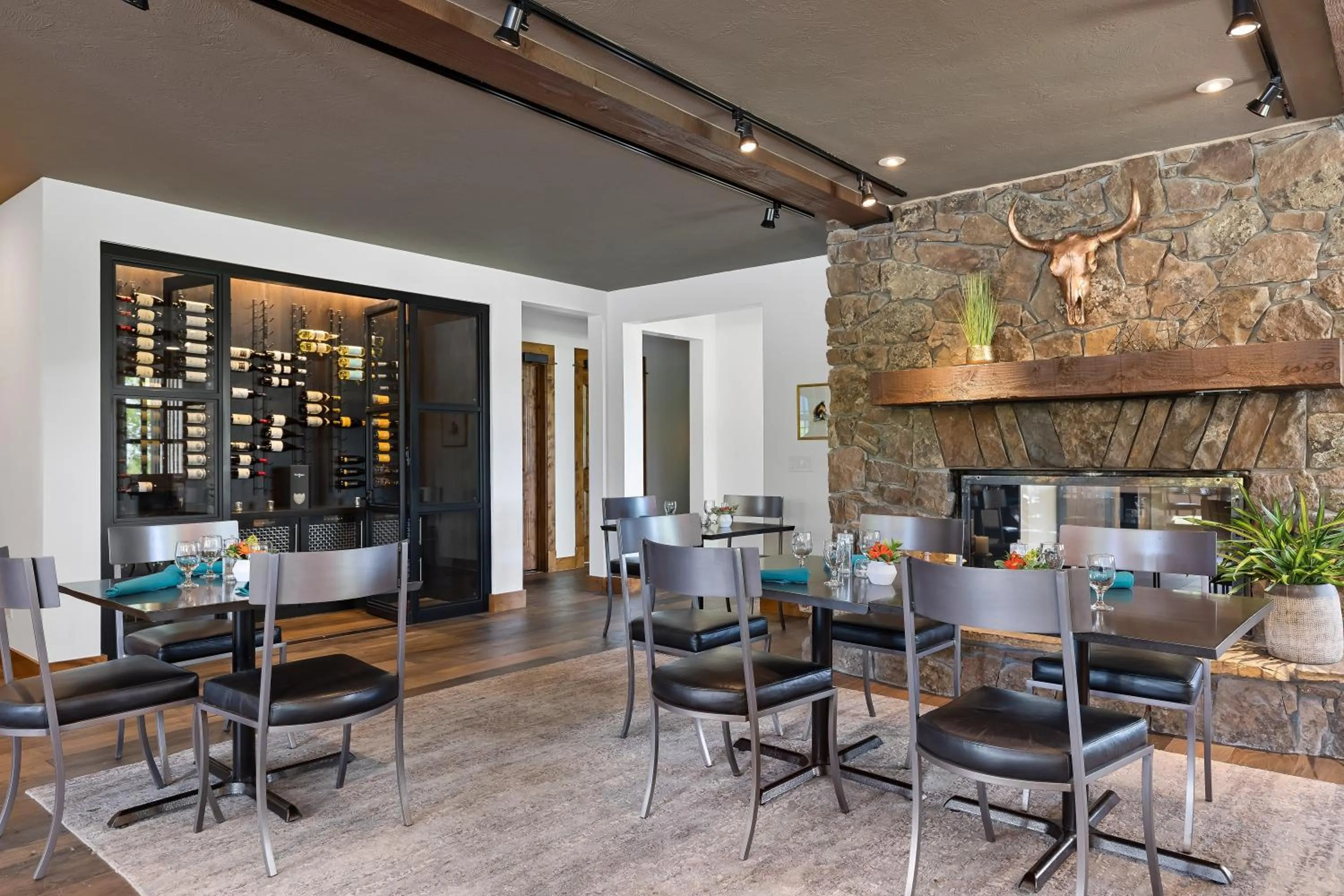 Restaurant/places to eat in The Lodge at Bronze Buffalo Ranch