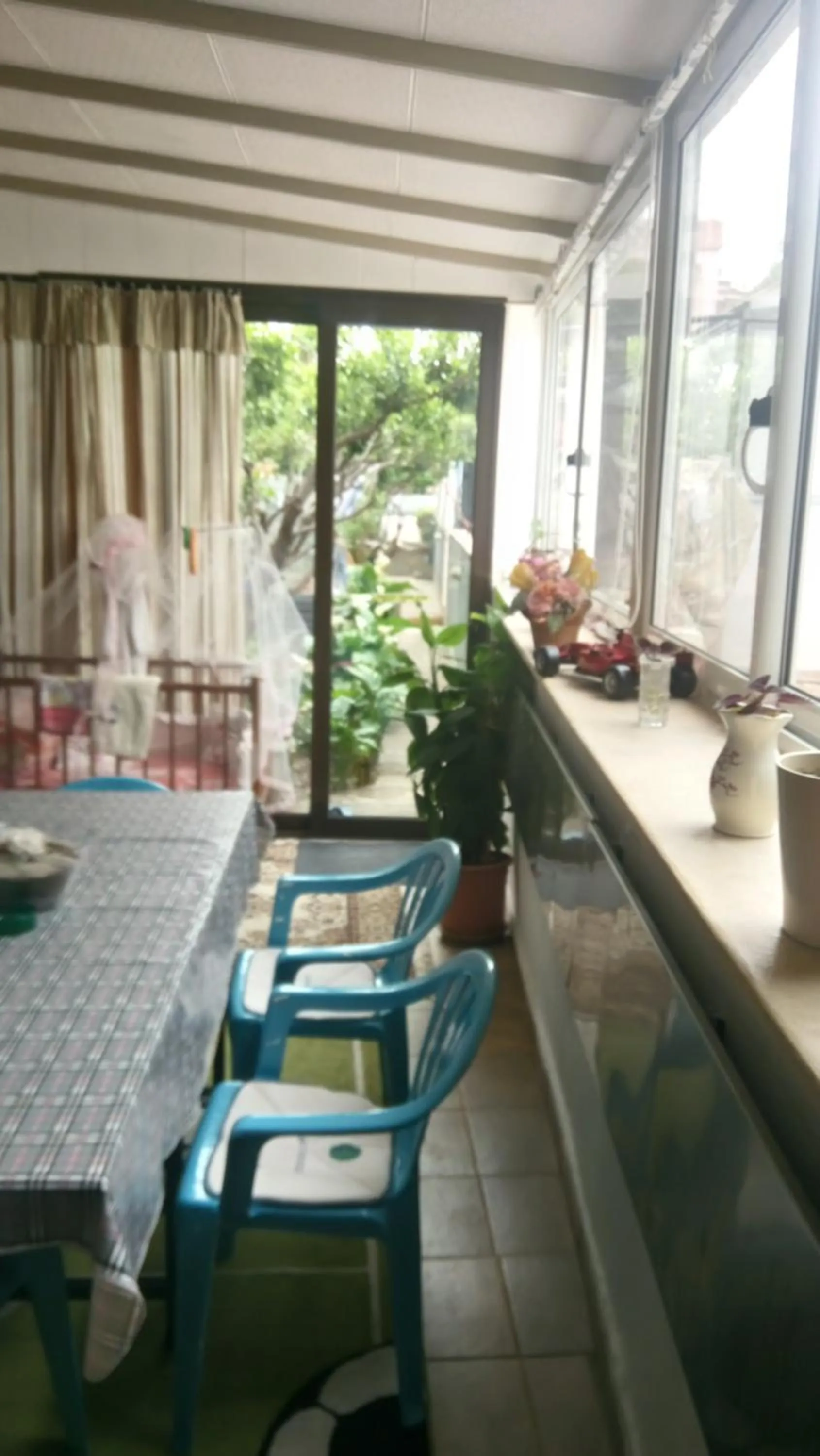 Patio in Villa George - Family Holidays