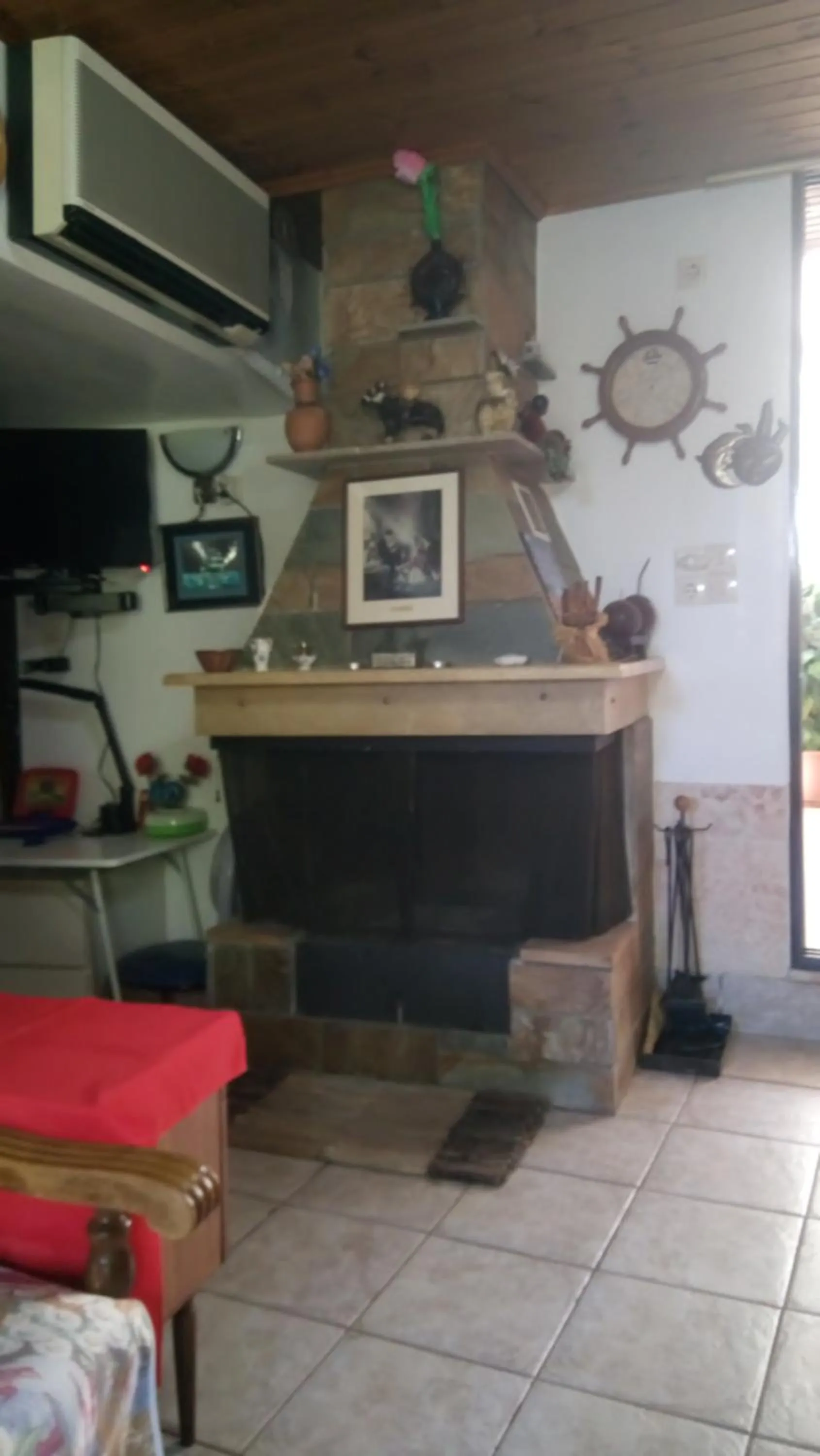 Living room in Villa George - Family Holidays