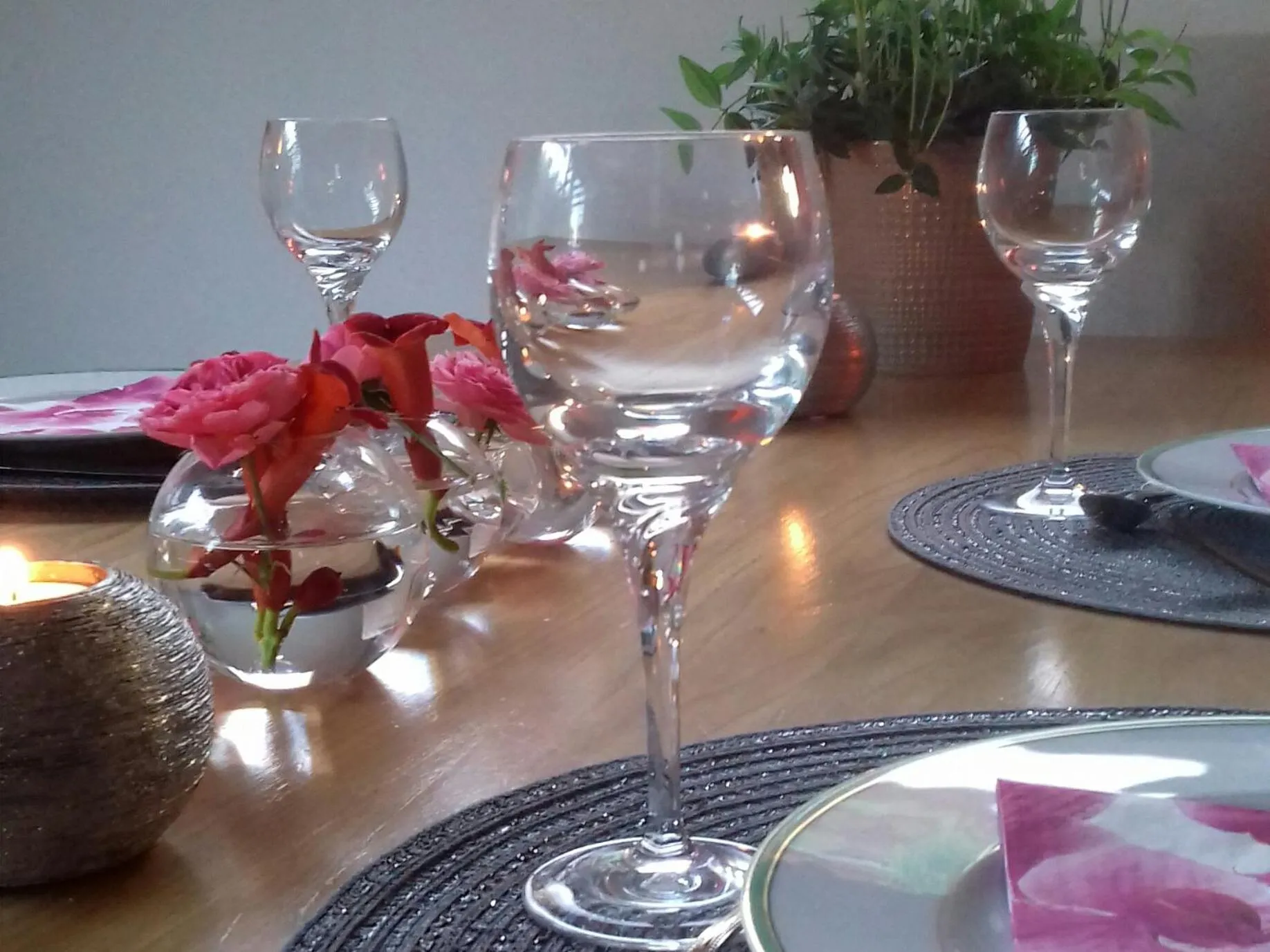 Food and drinks in La Maison D'ayona