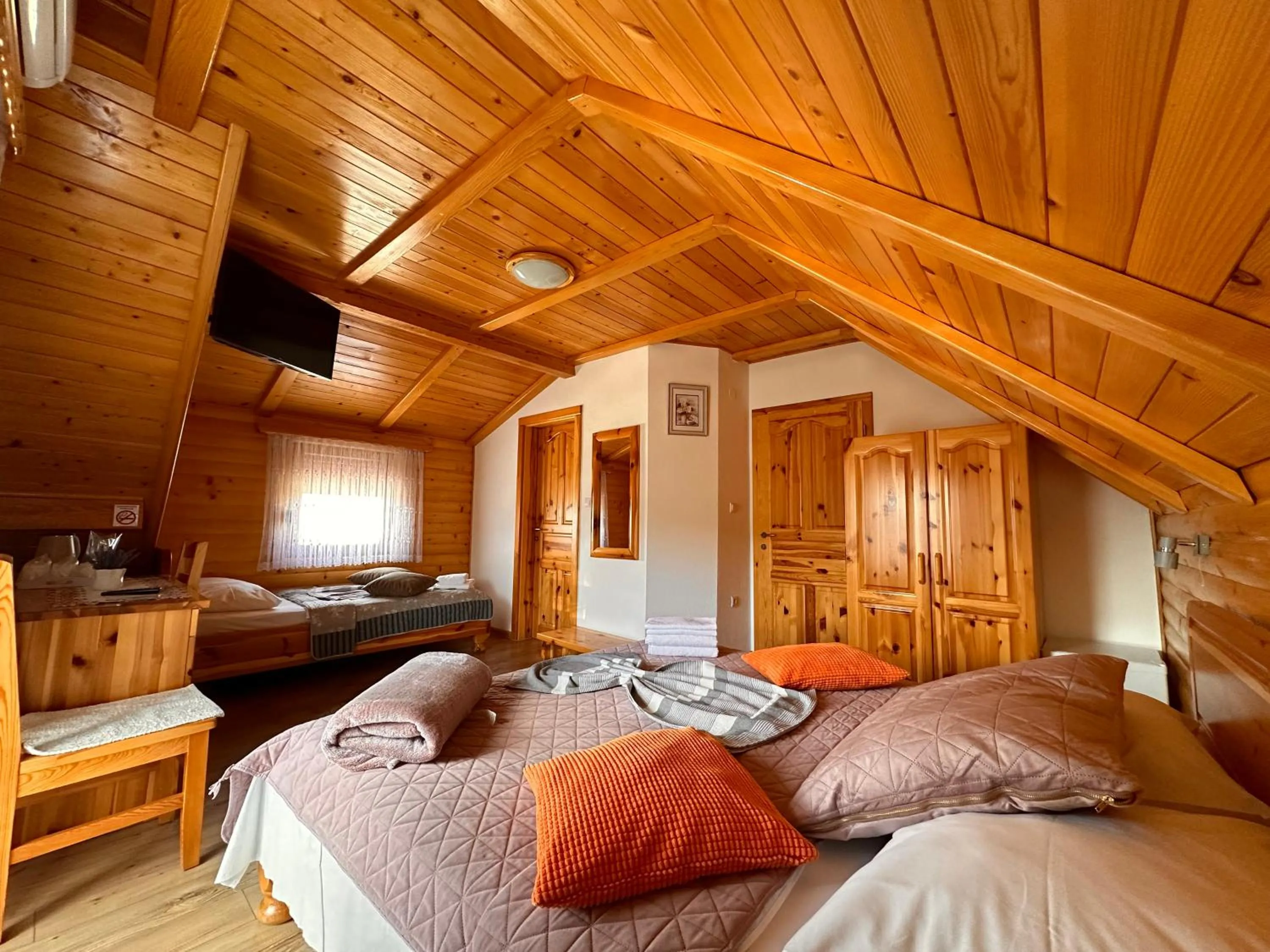 Bedroom, Bed in Guesthouse Green Valley