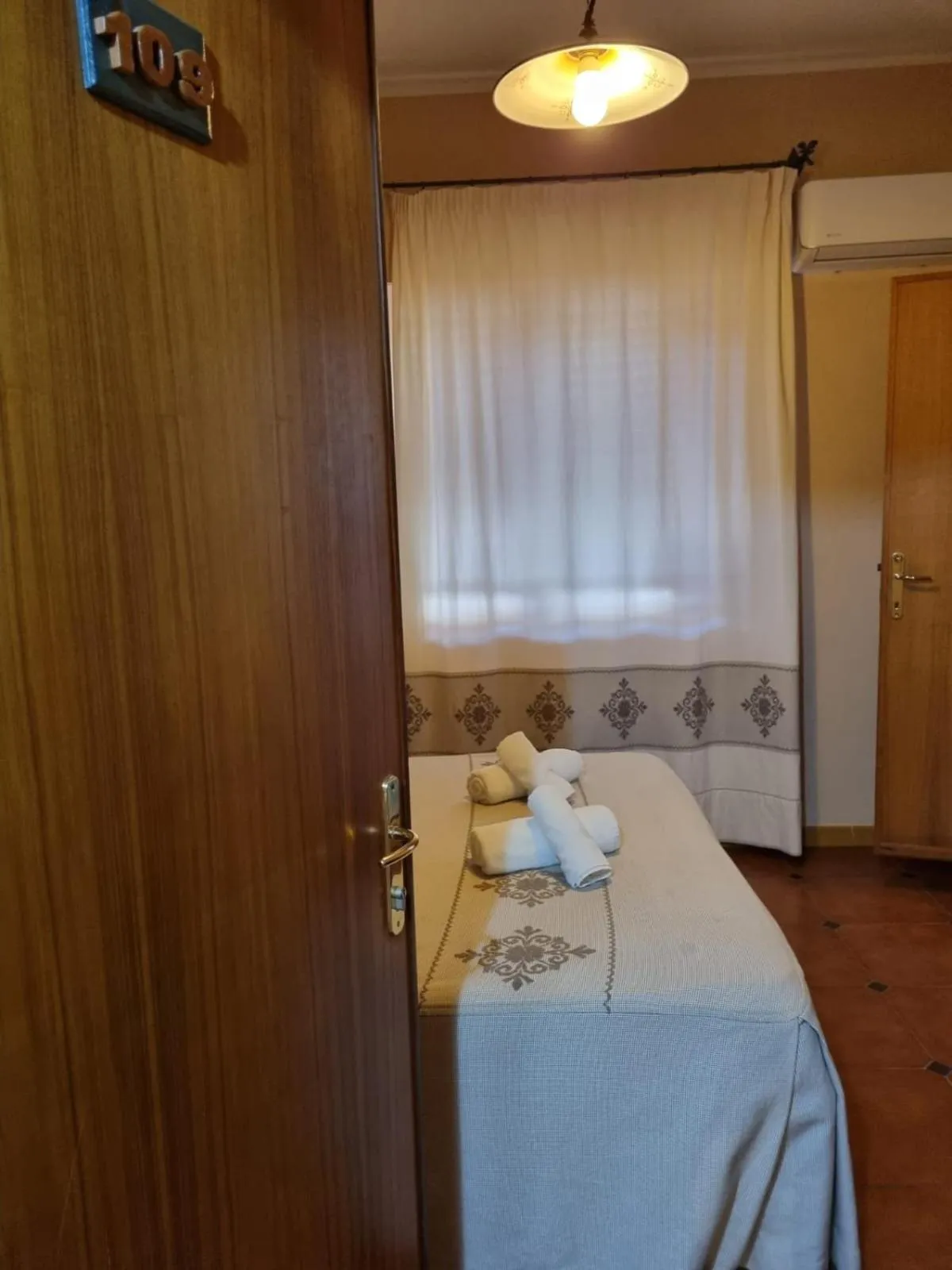 Bedroom, Bed in Hotel Plammas