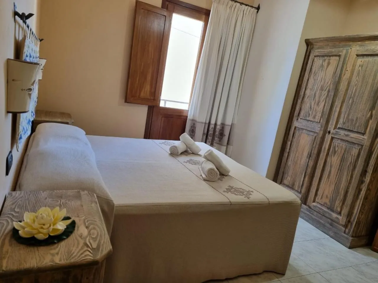 Bed in Hotel Plammas