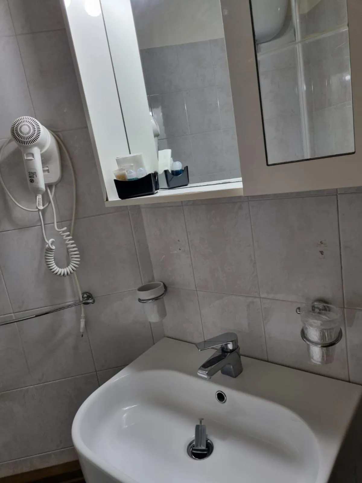 Bathroom in Hotel Plammas