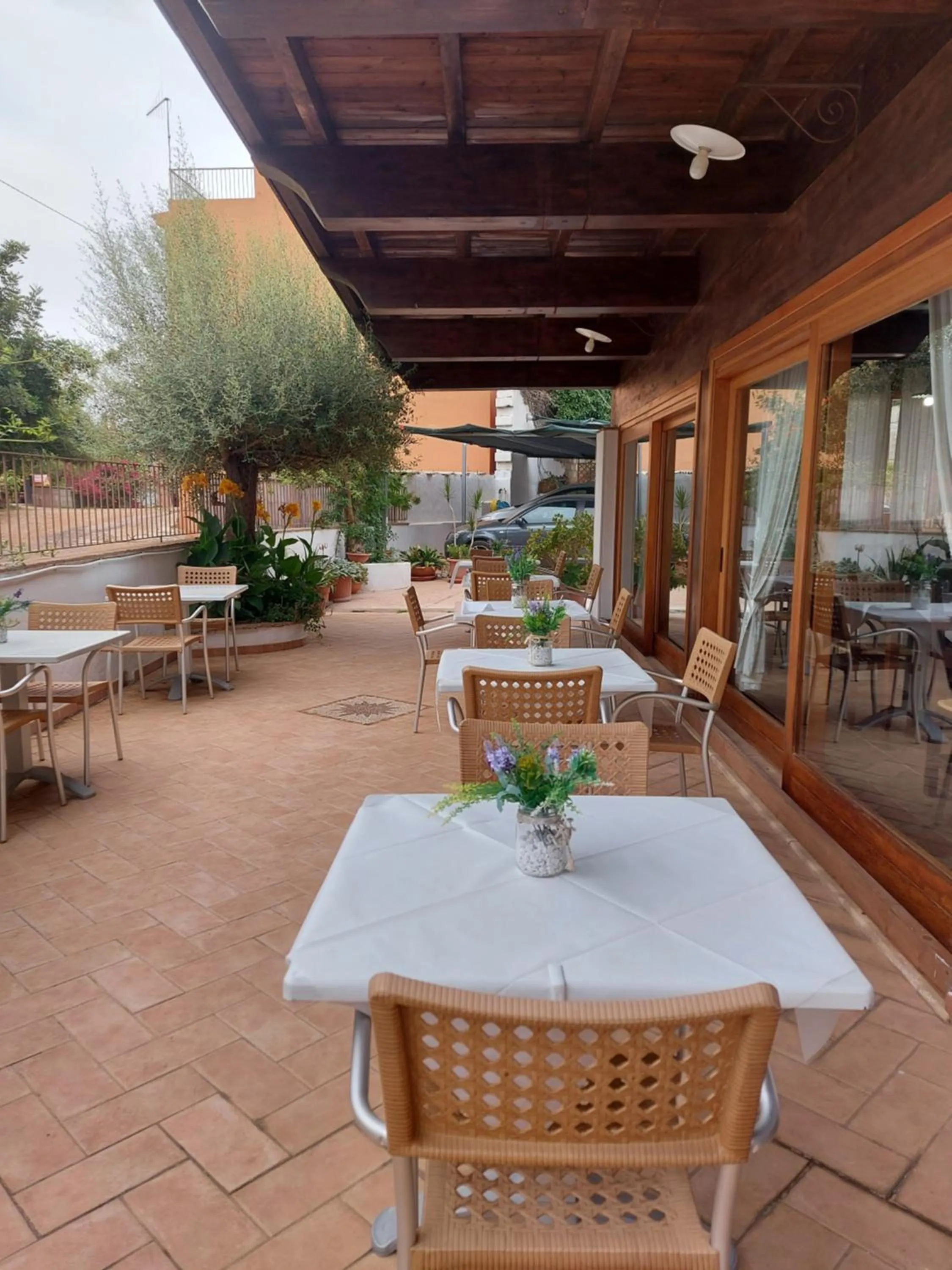 Breakfast in Hotel Plammas