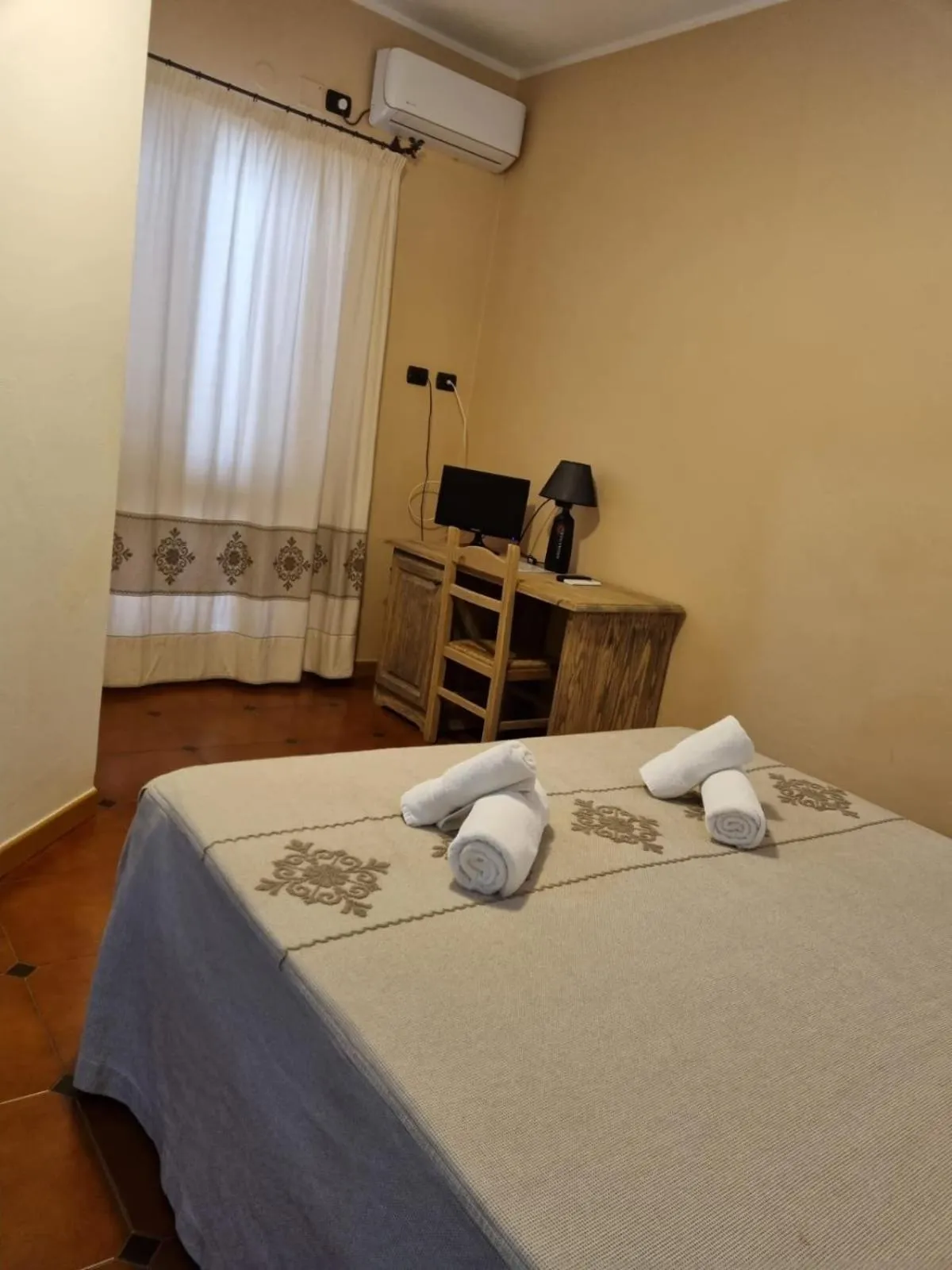 Bed in Hotel Plammas