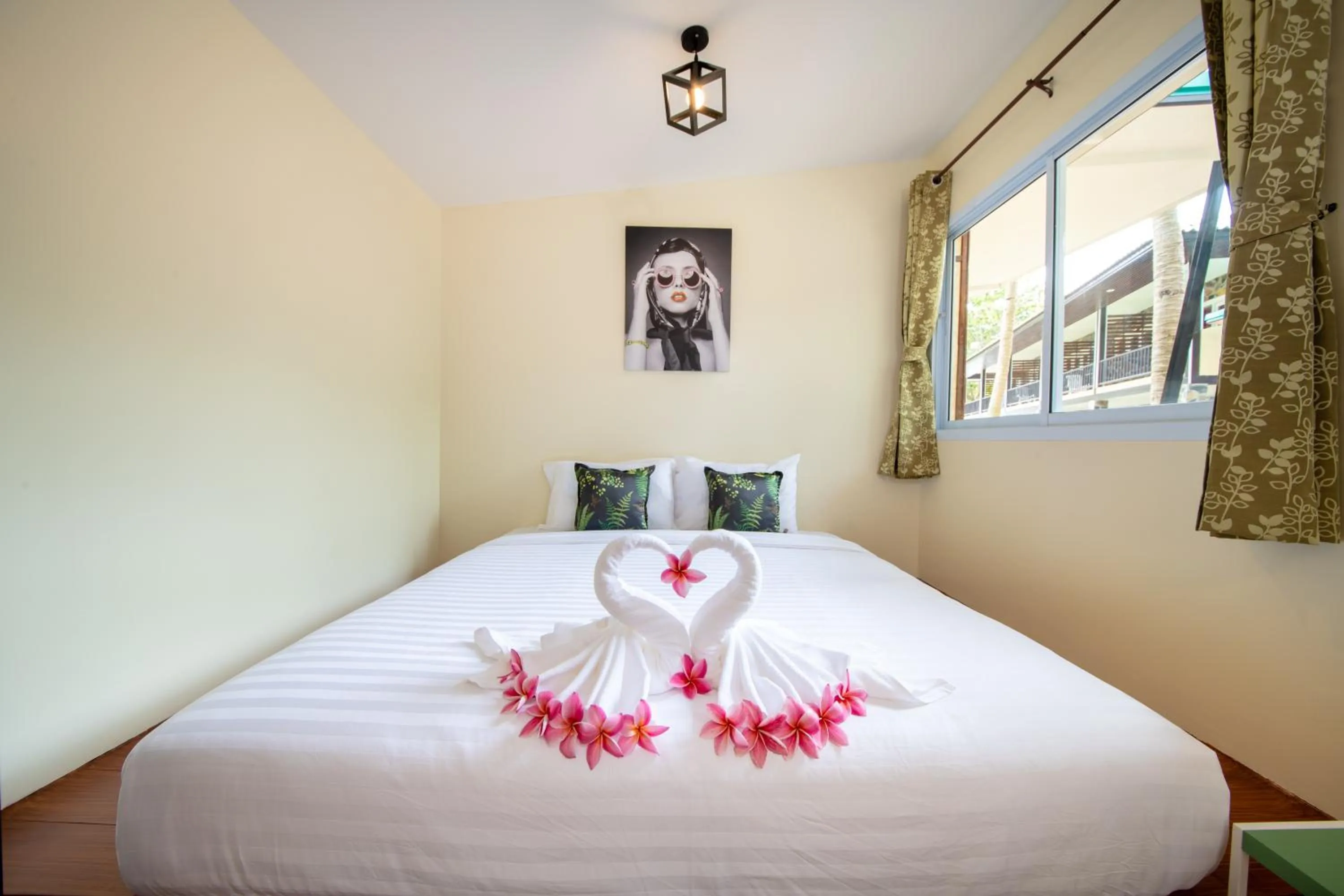 Bed in Thong Nai Pan Beach Residence