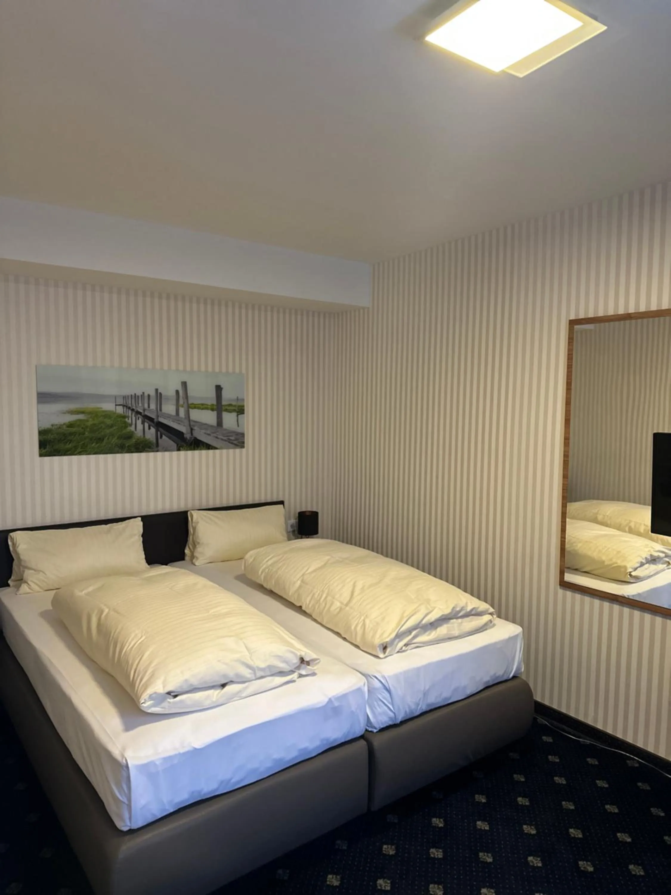 Bed in Hotel Restaurant Benger