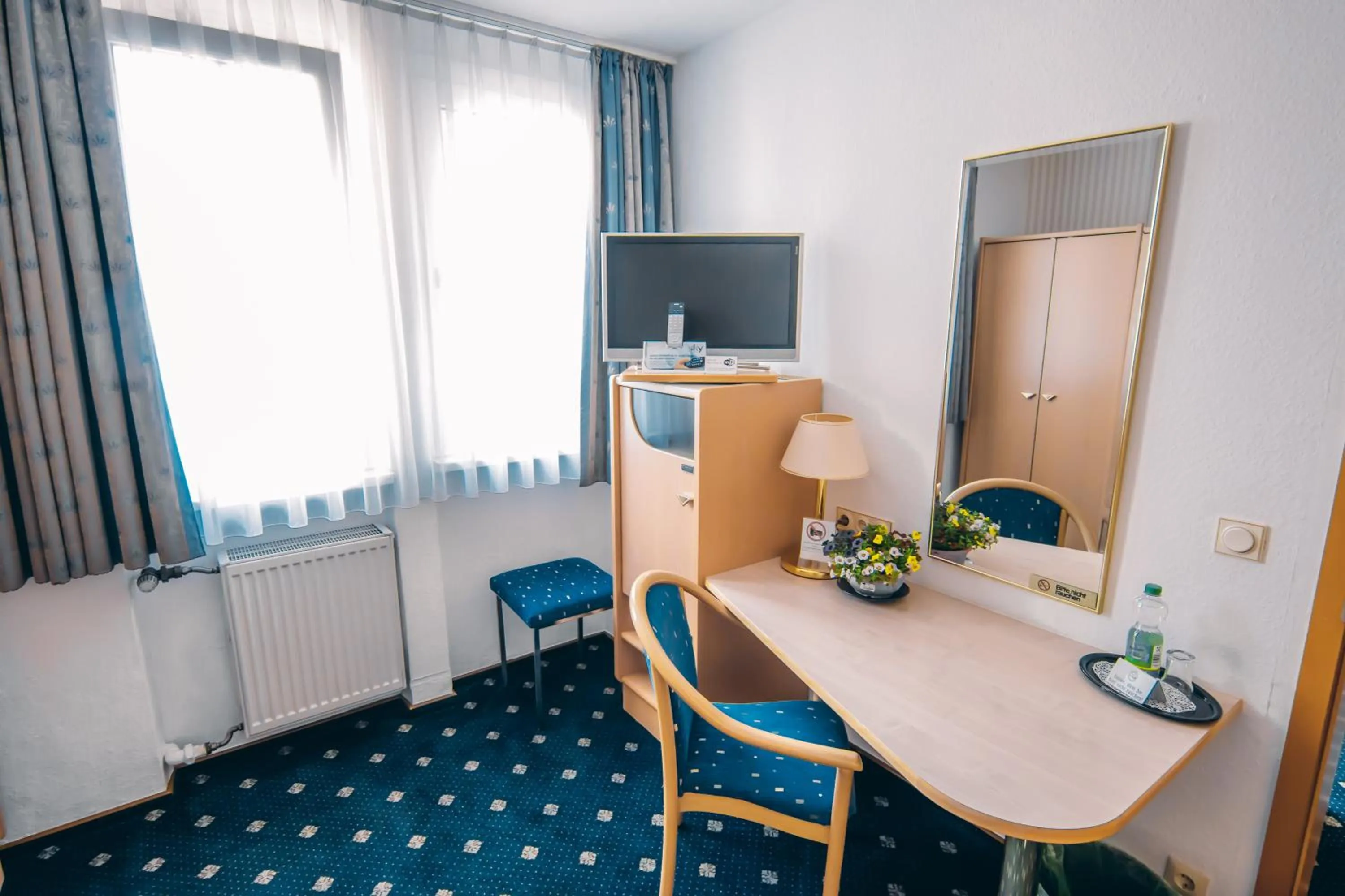 TV and multimedia in Hotel Restaurant Benger