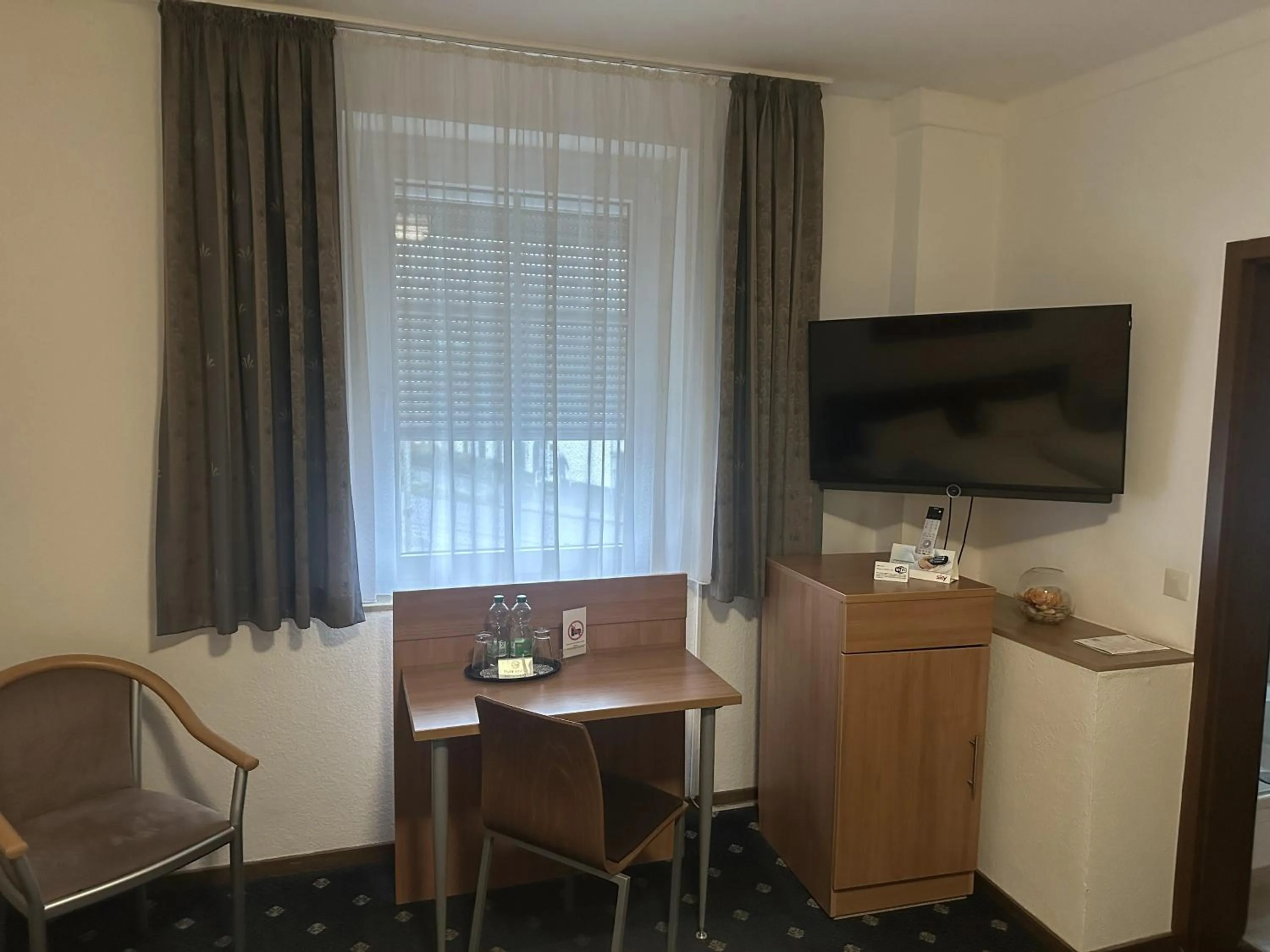 TV and multimedia in Hotel Restaurant Benger