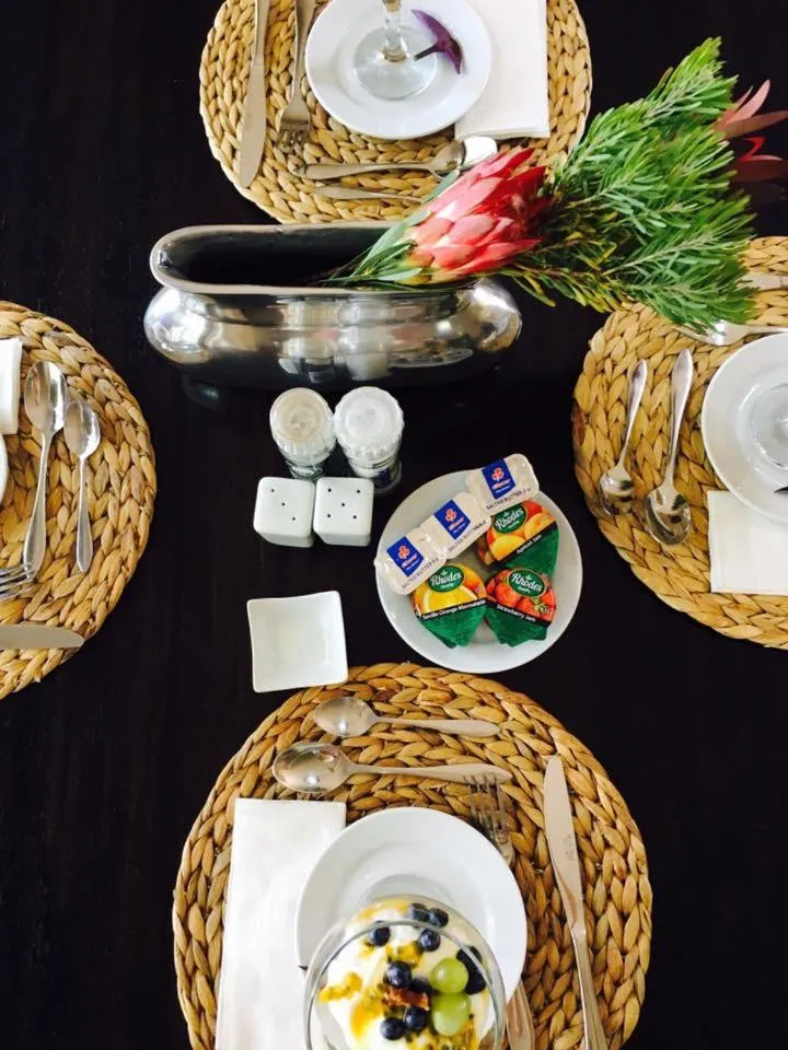 Breakfast in The Hedge Guesthouse