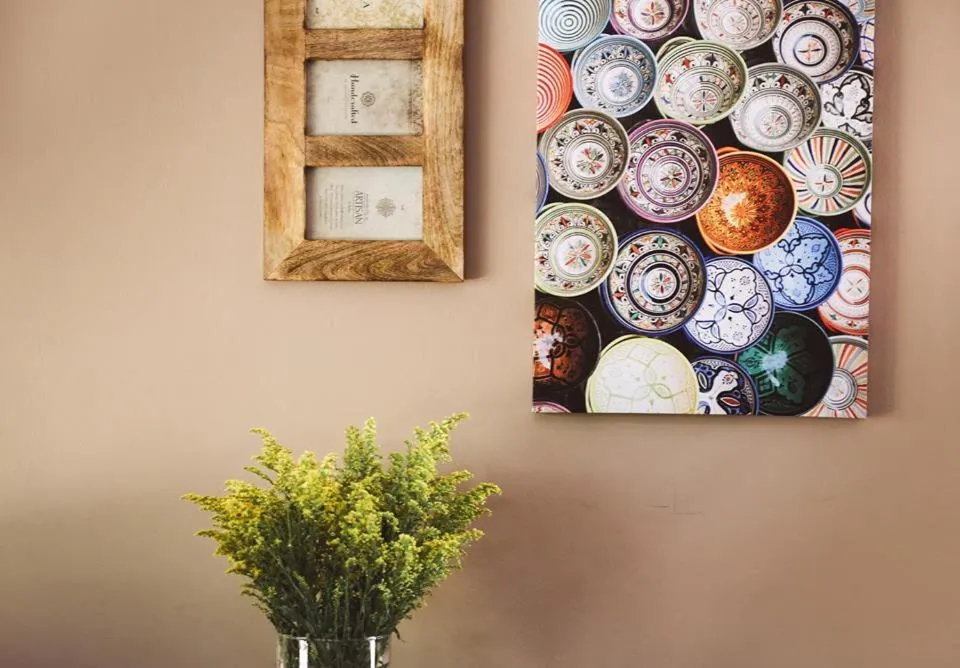 Decorative detail in The Hedge Guesthouse