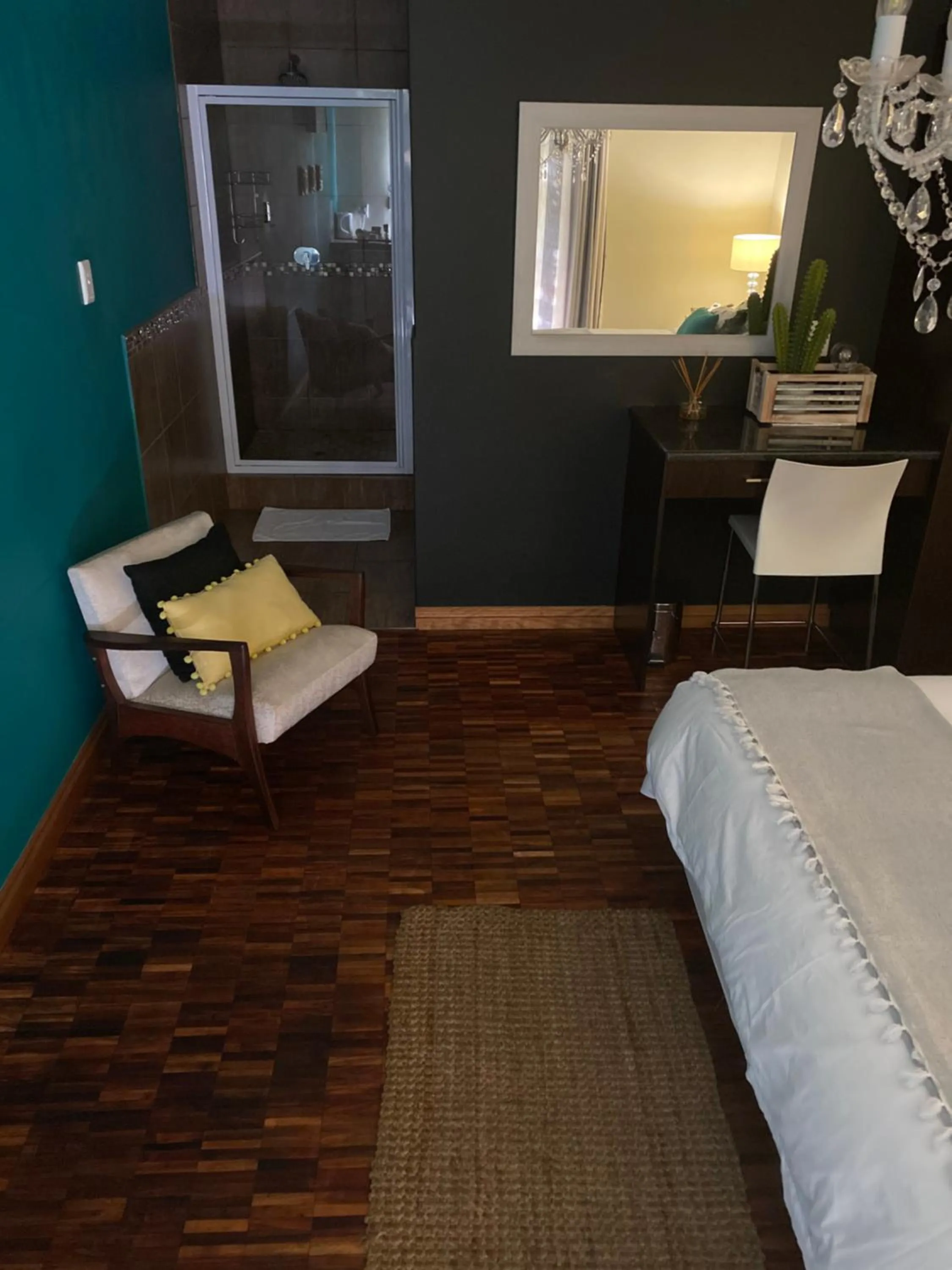 Bedroom, Bed in The Hedge Guesthouse