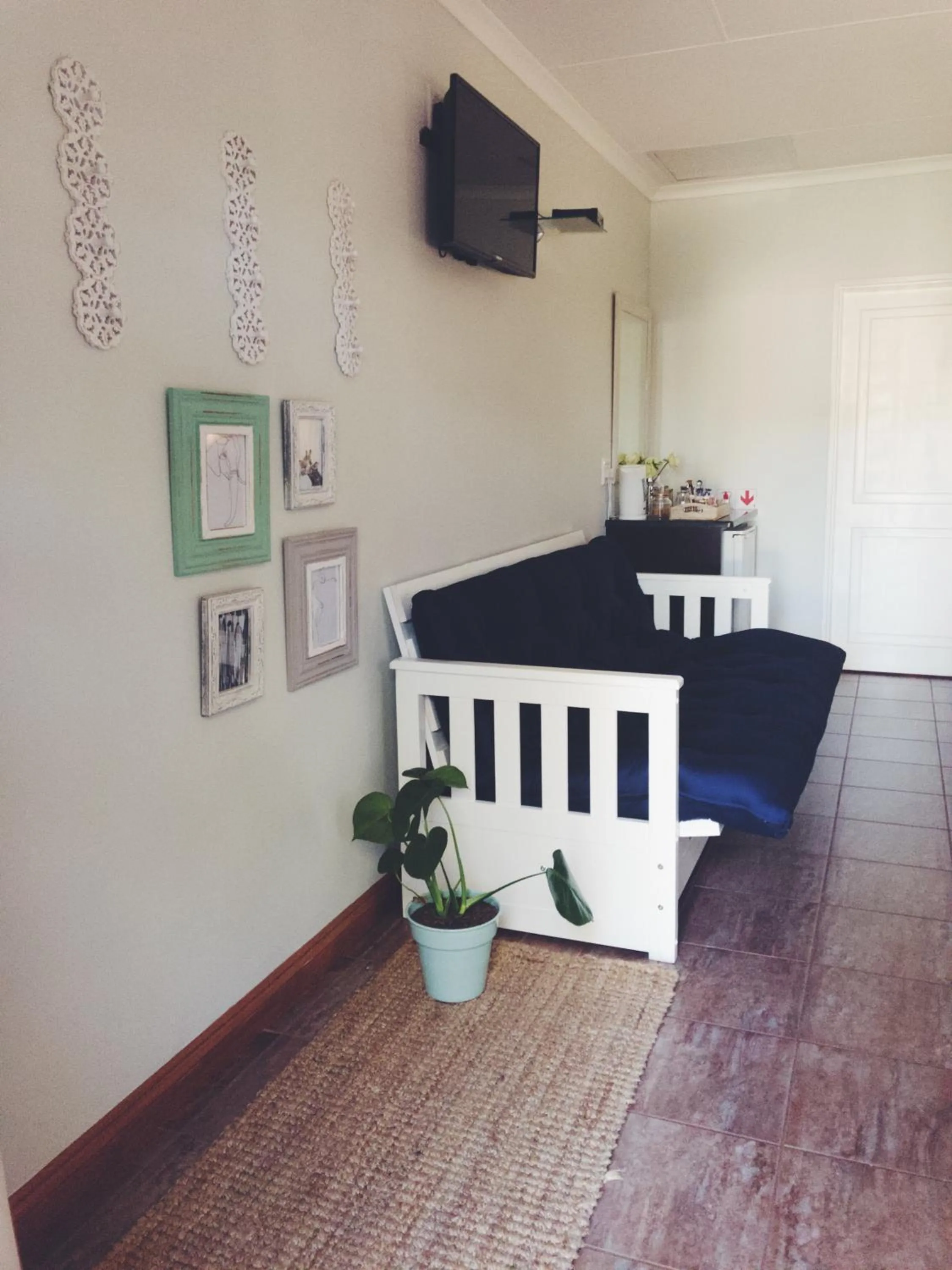 Decorative detail in The Hedge Guesthouse