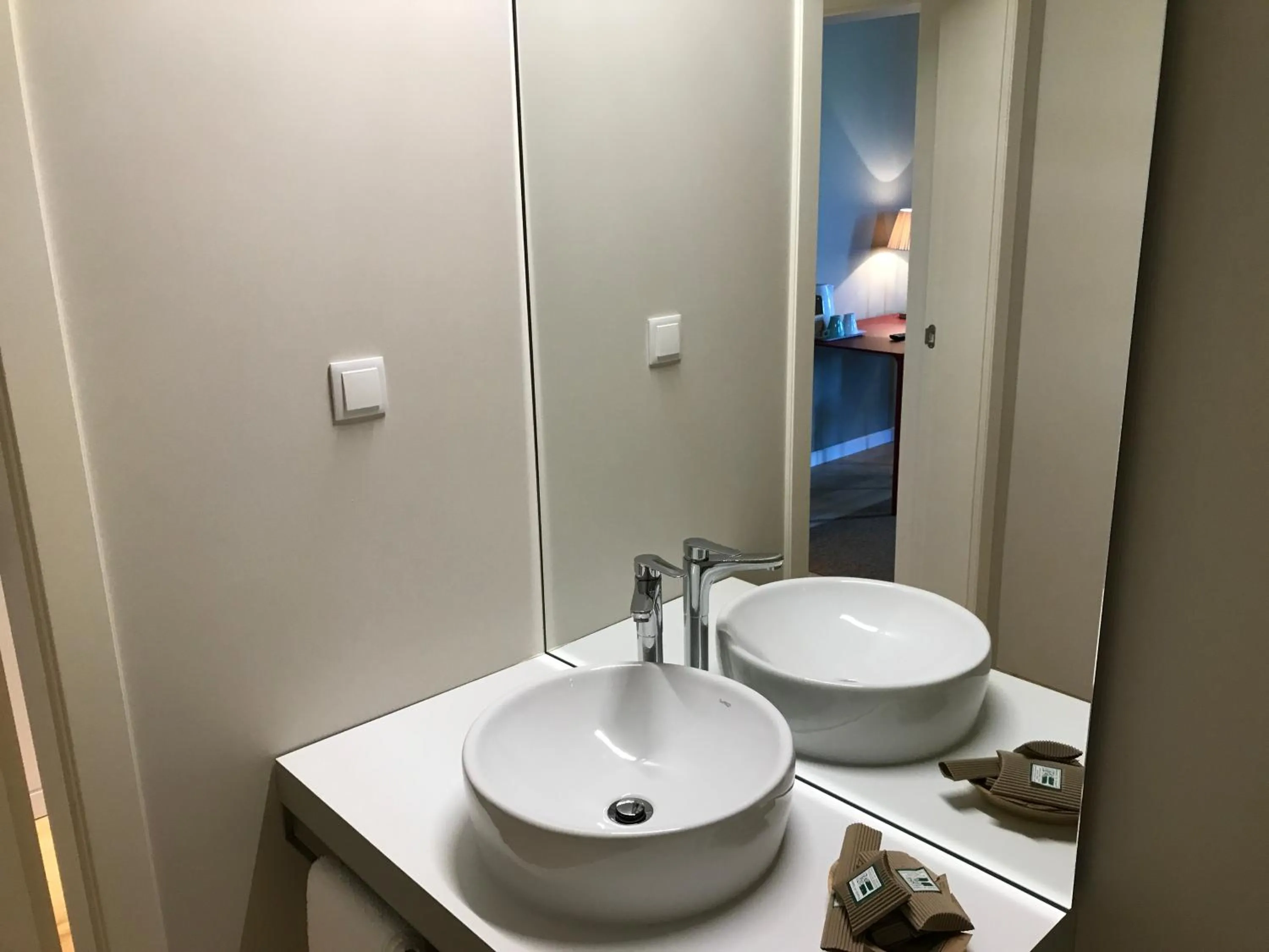 Toilet in Hotel Medieval® de Penedono