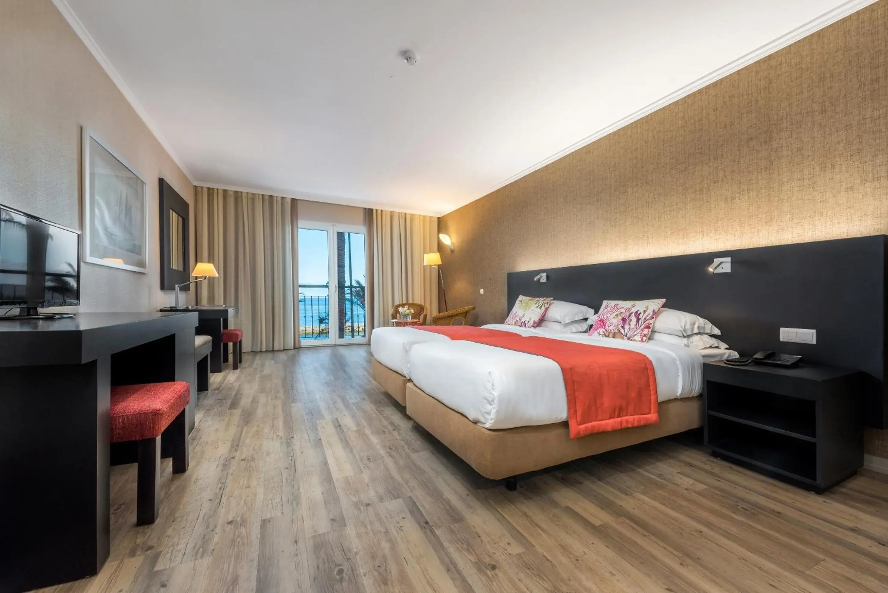 Twin Room with Sea View - single occupancy in Enotel Sunset Bay Twin Room with Sea View - single occupancy in Enotel Sunset Bay