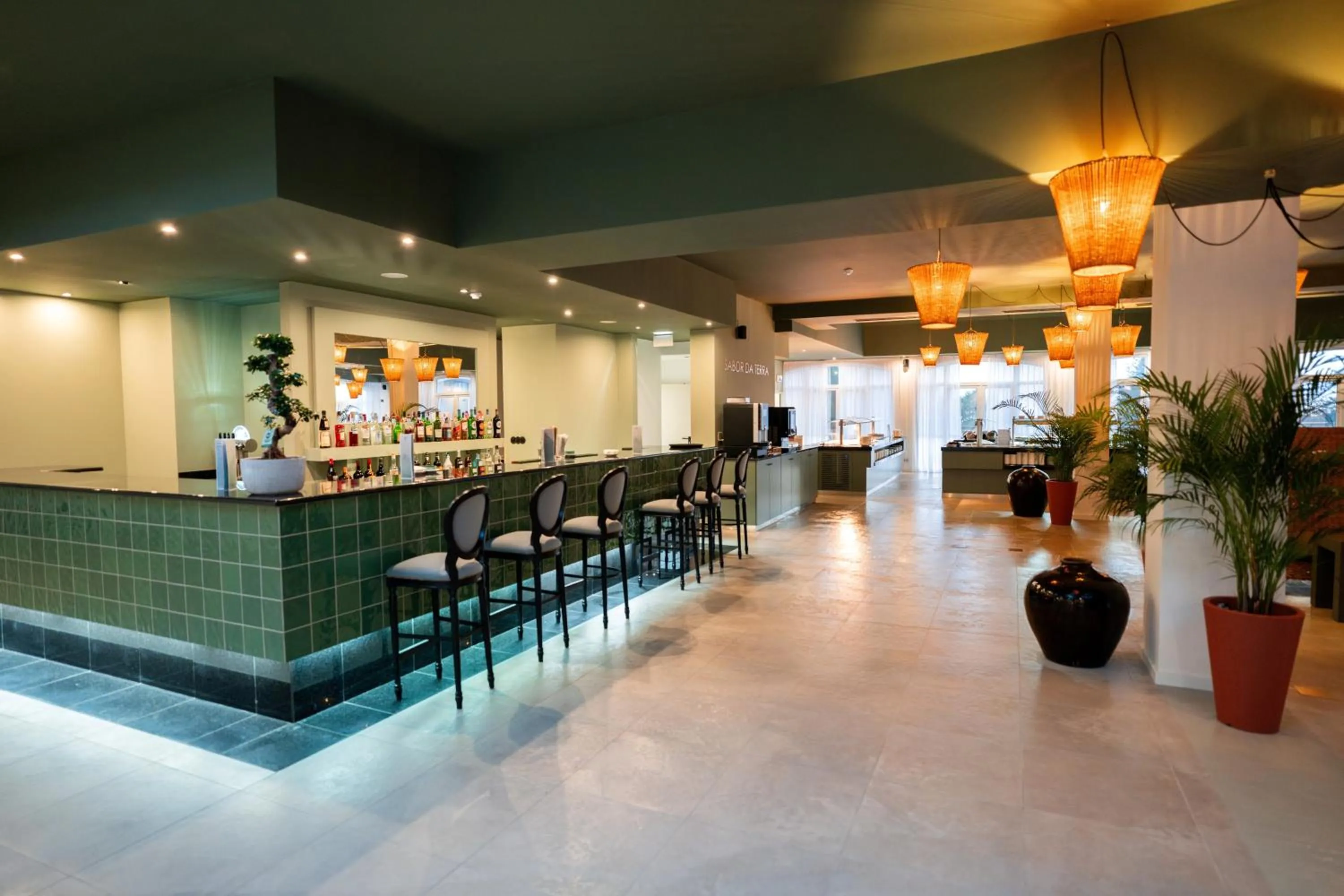 Restaurant/places to eat in Enotel Santo da Serra