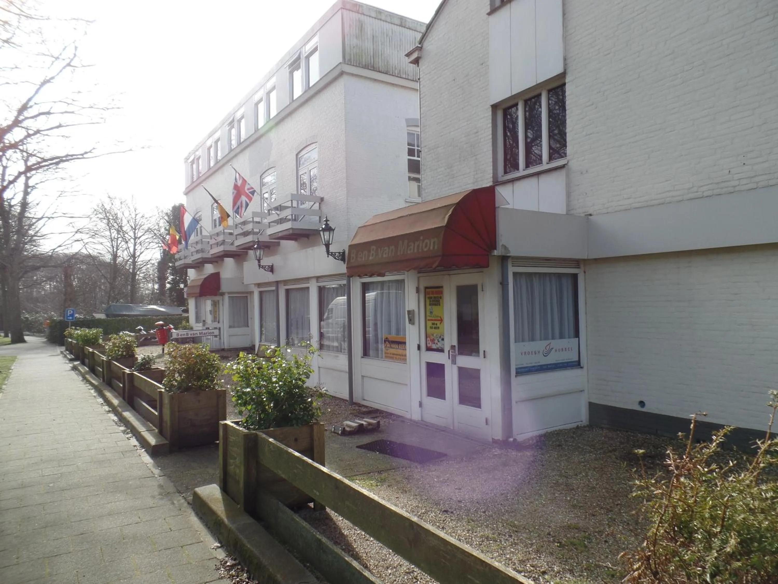 Property building in Bed & Breakfast Van Marion