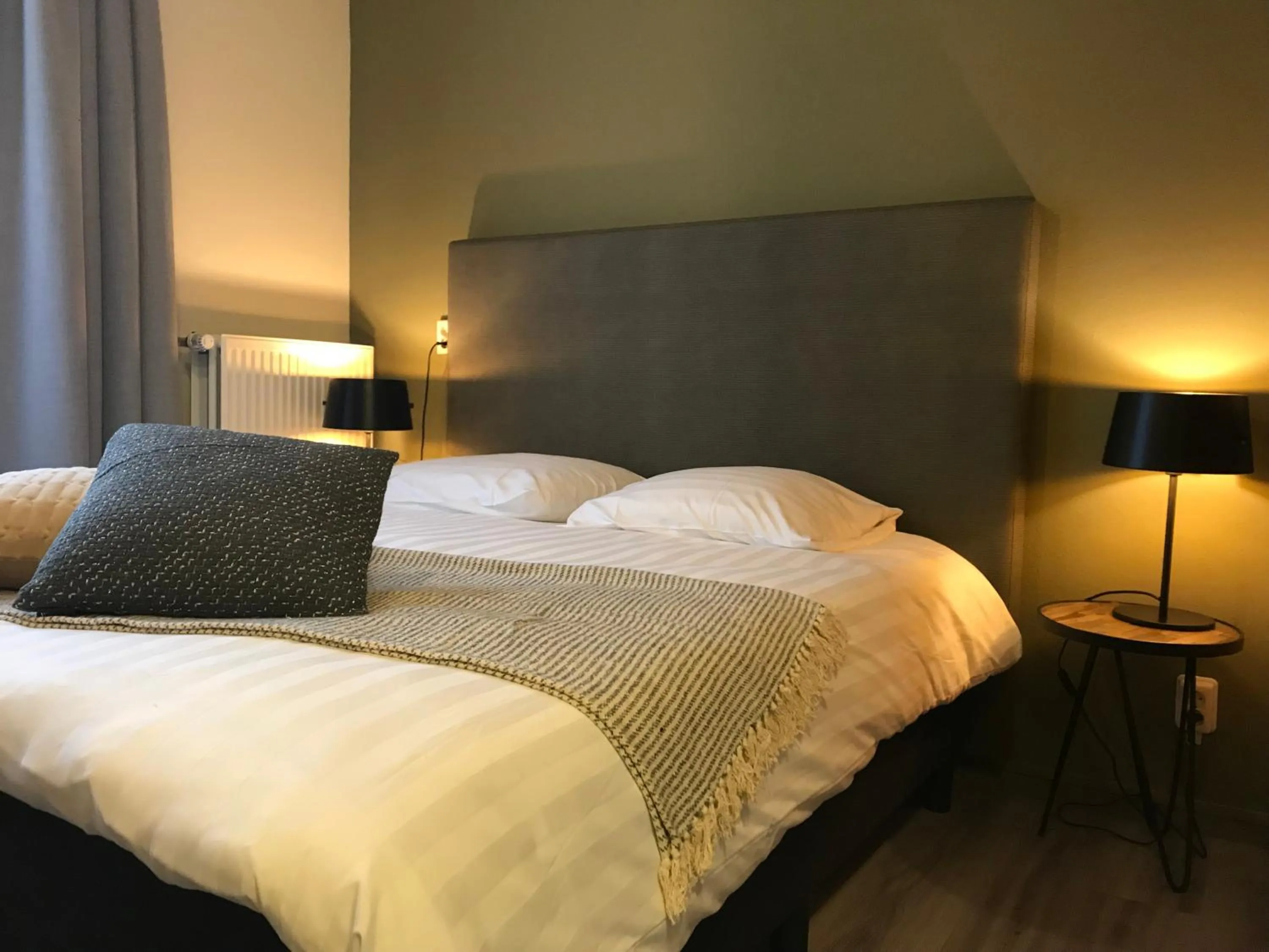 Bed in Bed & Breakfast Van Marion