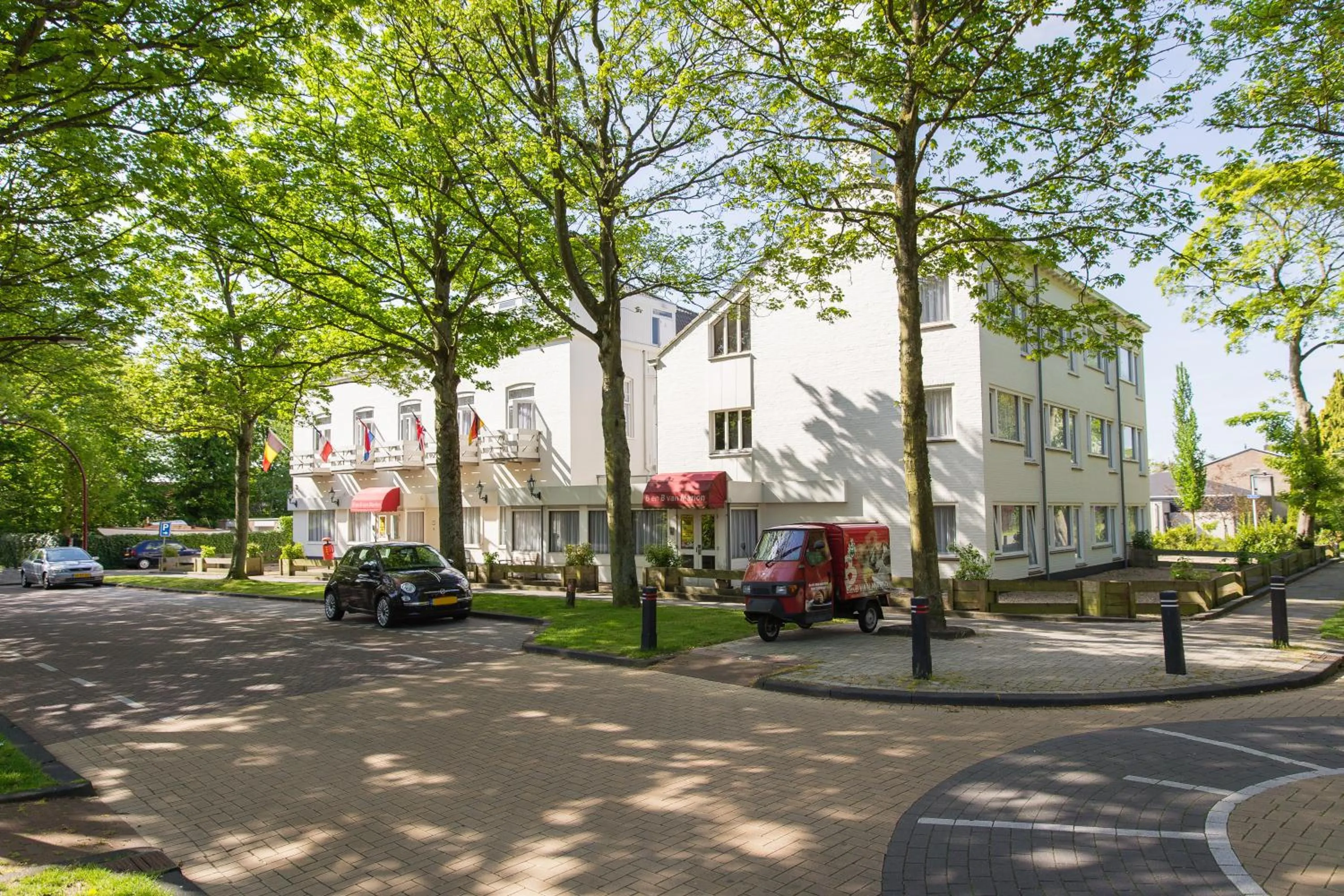 Property building in Bed & Breakfast Van Marion