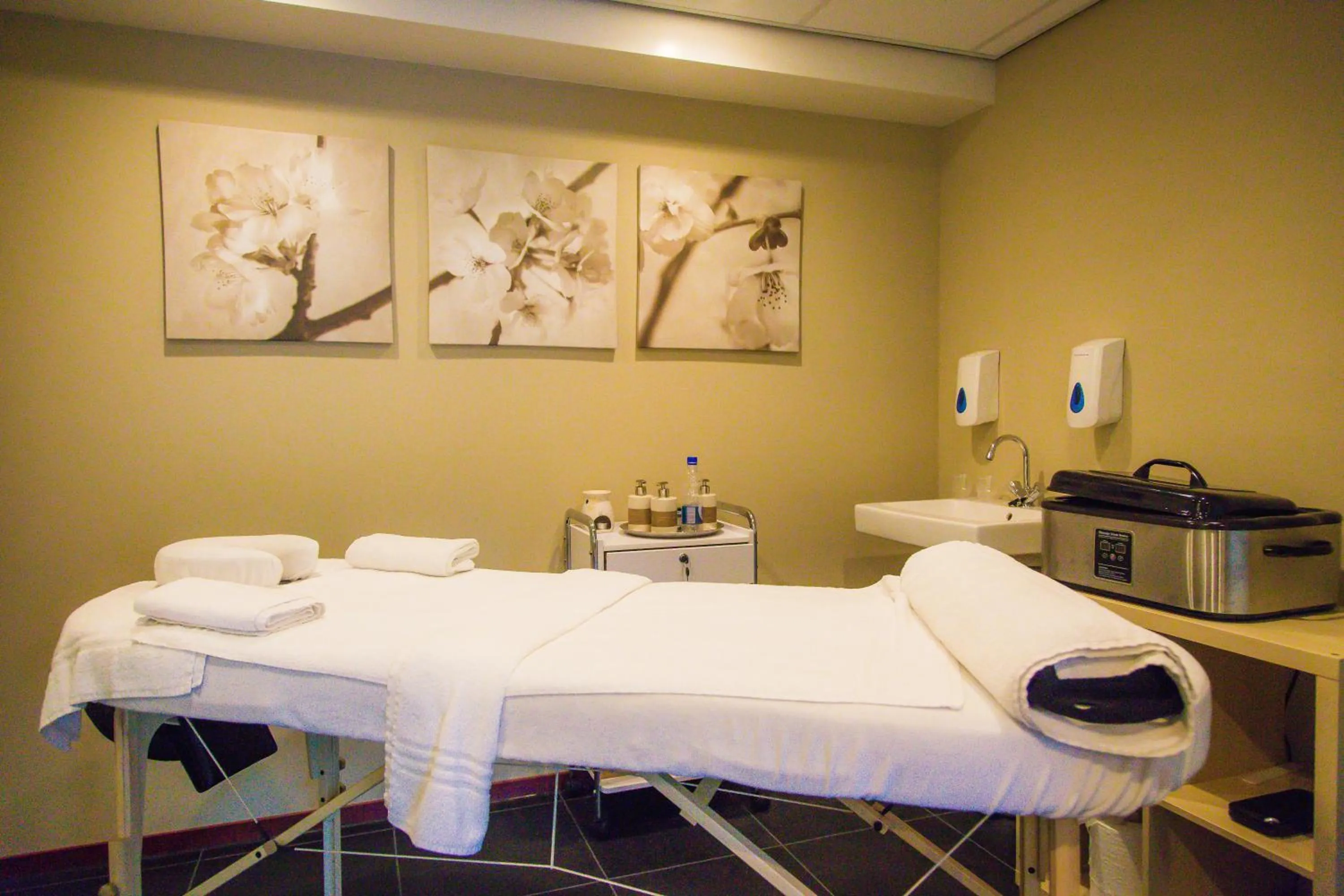 Spa and wellness centre/facilities in Bed & Breakfast Van Marion