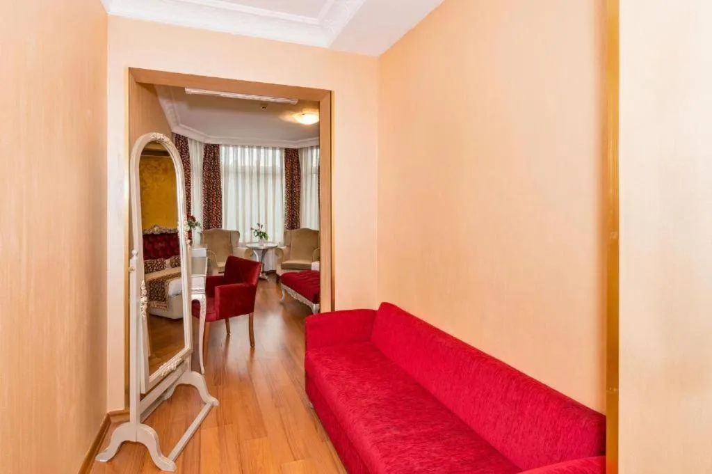 Living room in Hotel Santa Hill