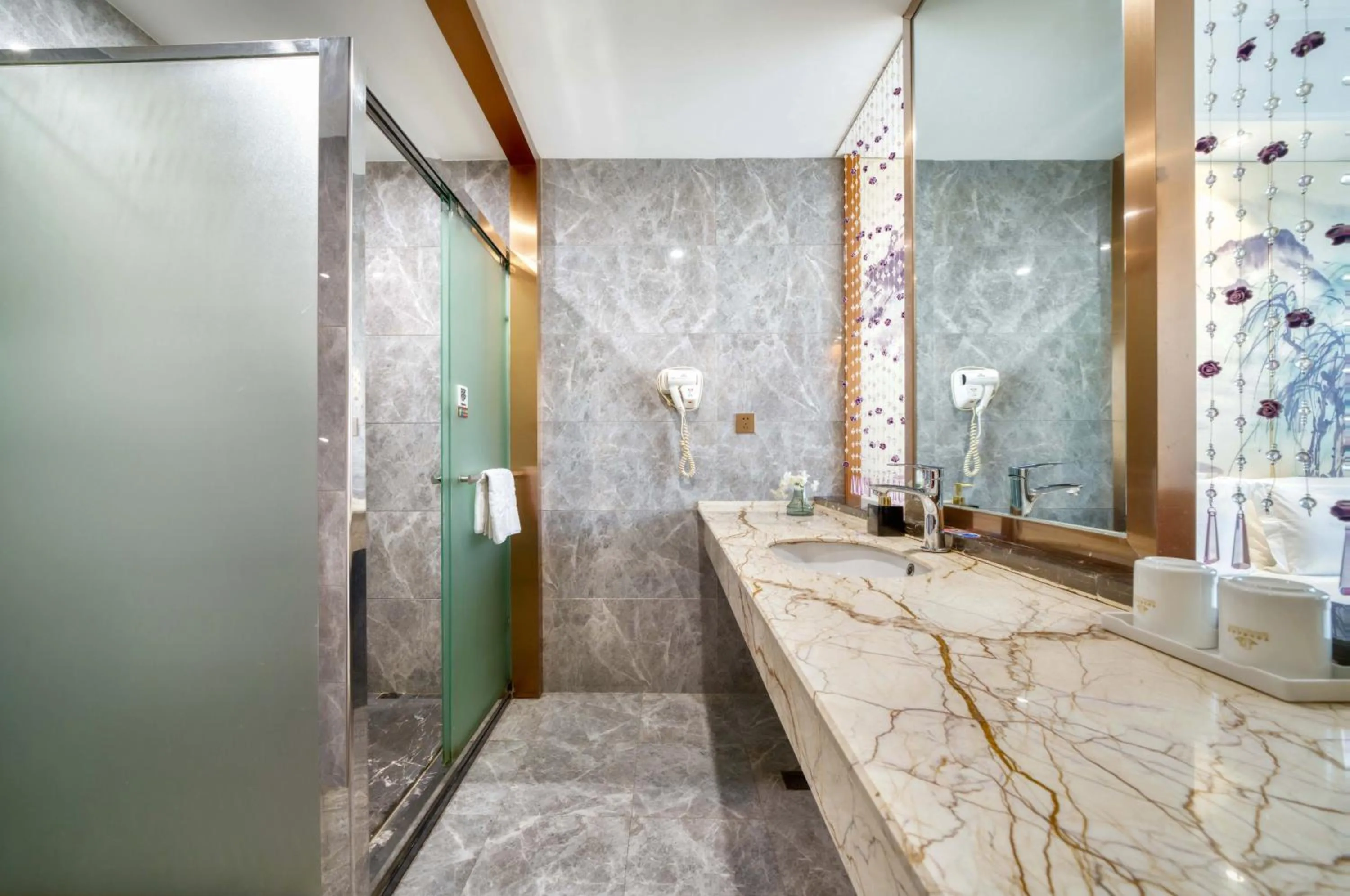 Hendra Hotel - Wenzhou Longwan International Airport Yongzhong Metro Station Branch