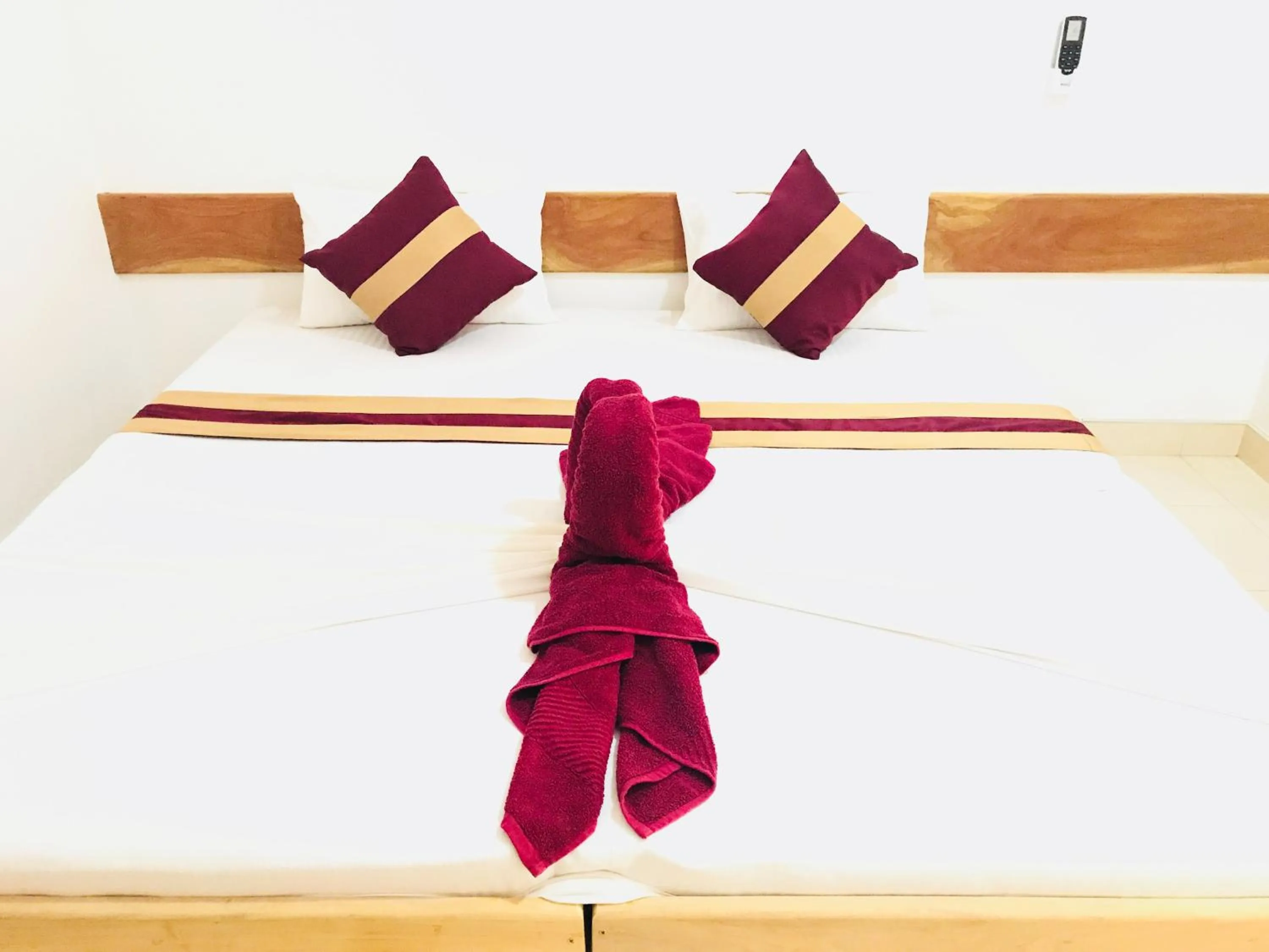 Bedroom, Bed in Treasure House Tourist Rest